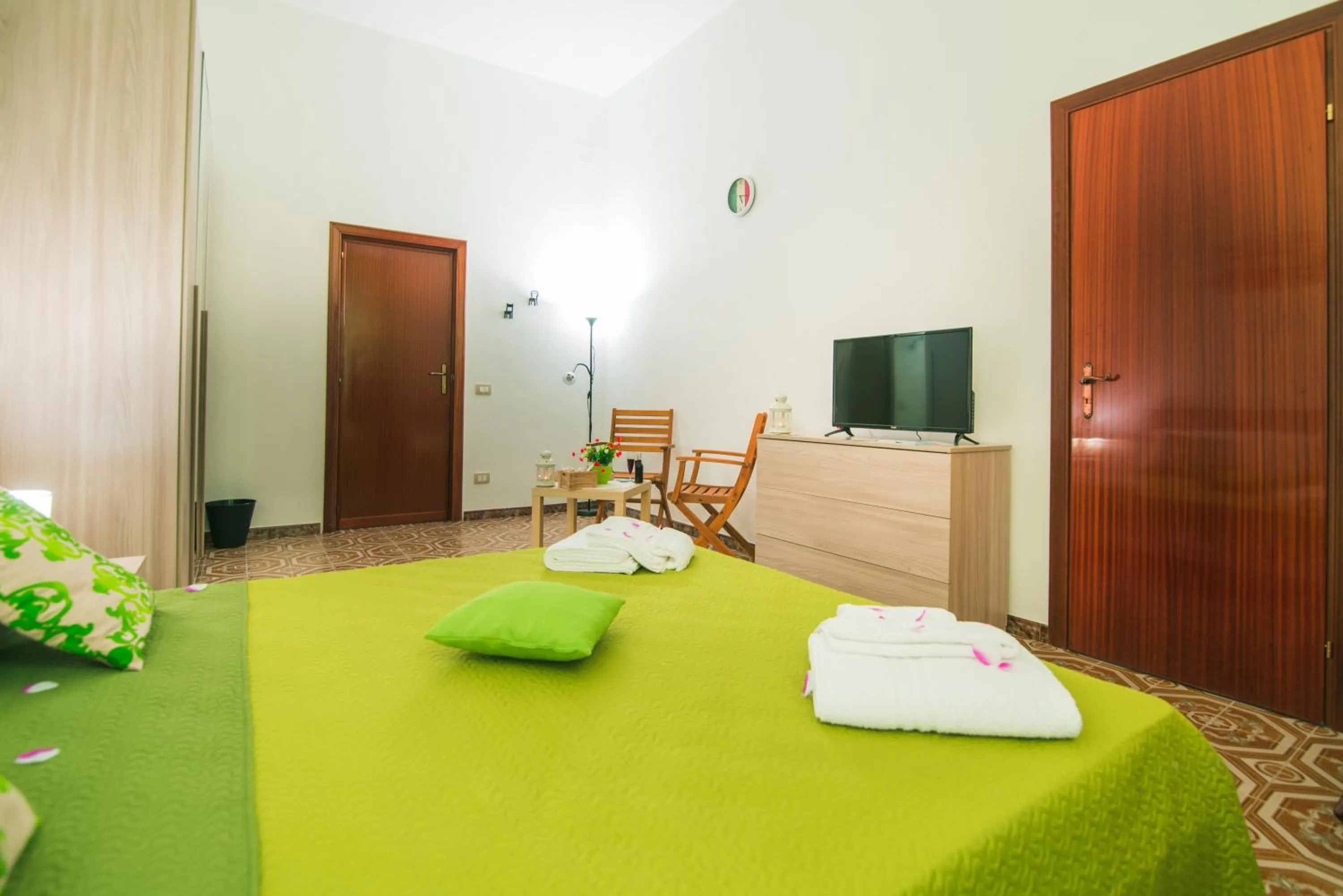 Photo of the whole room, Bed in B&B U PRUFISSURI