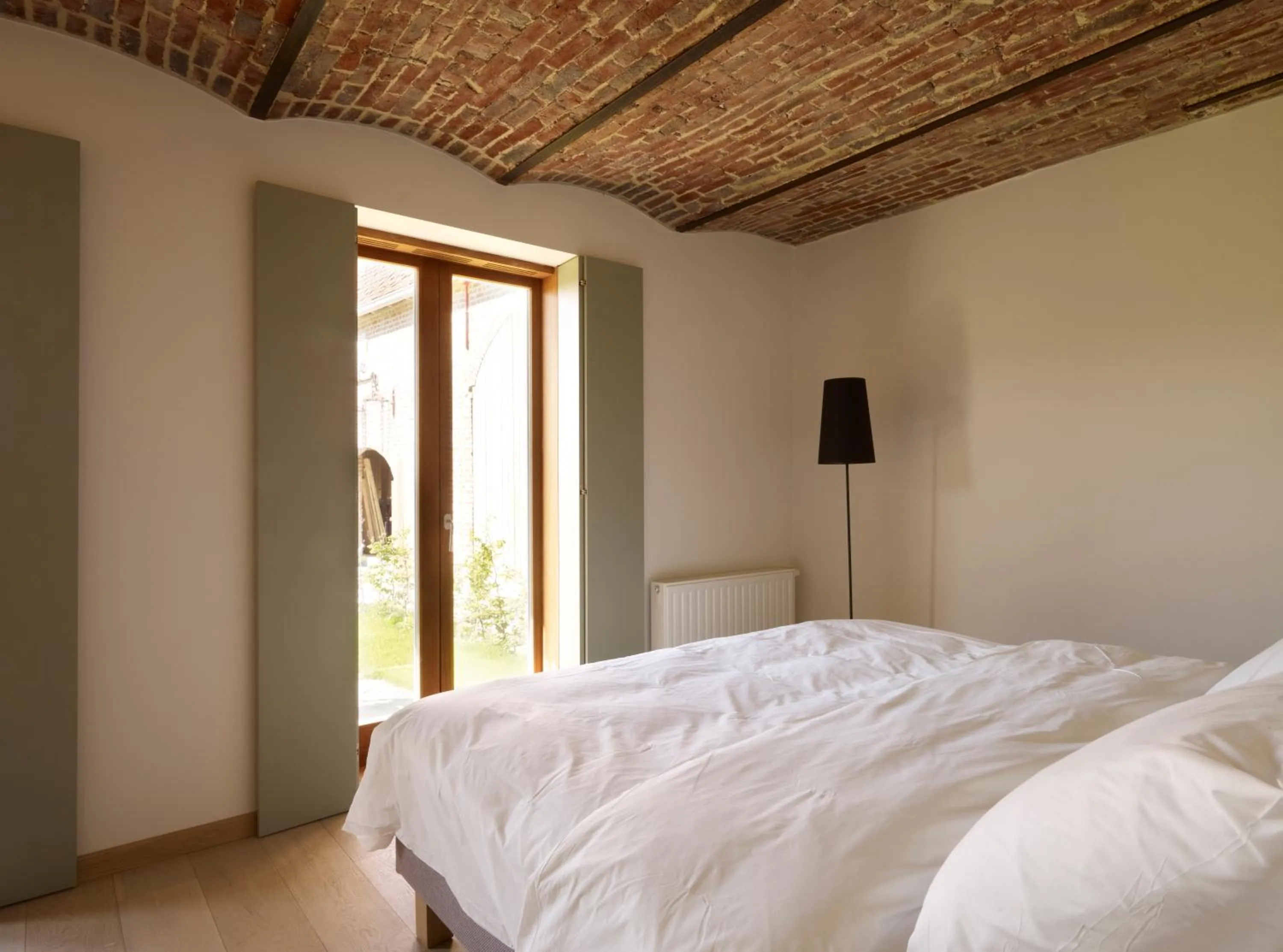 Bed in B&B De Deugdzonde