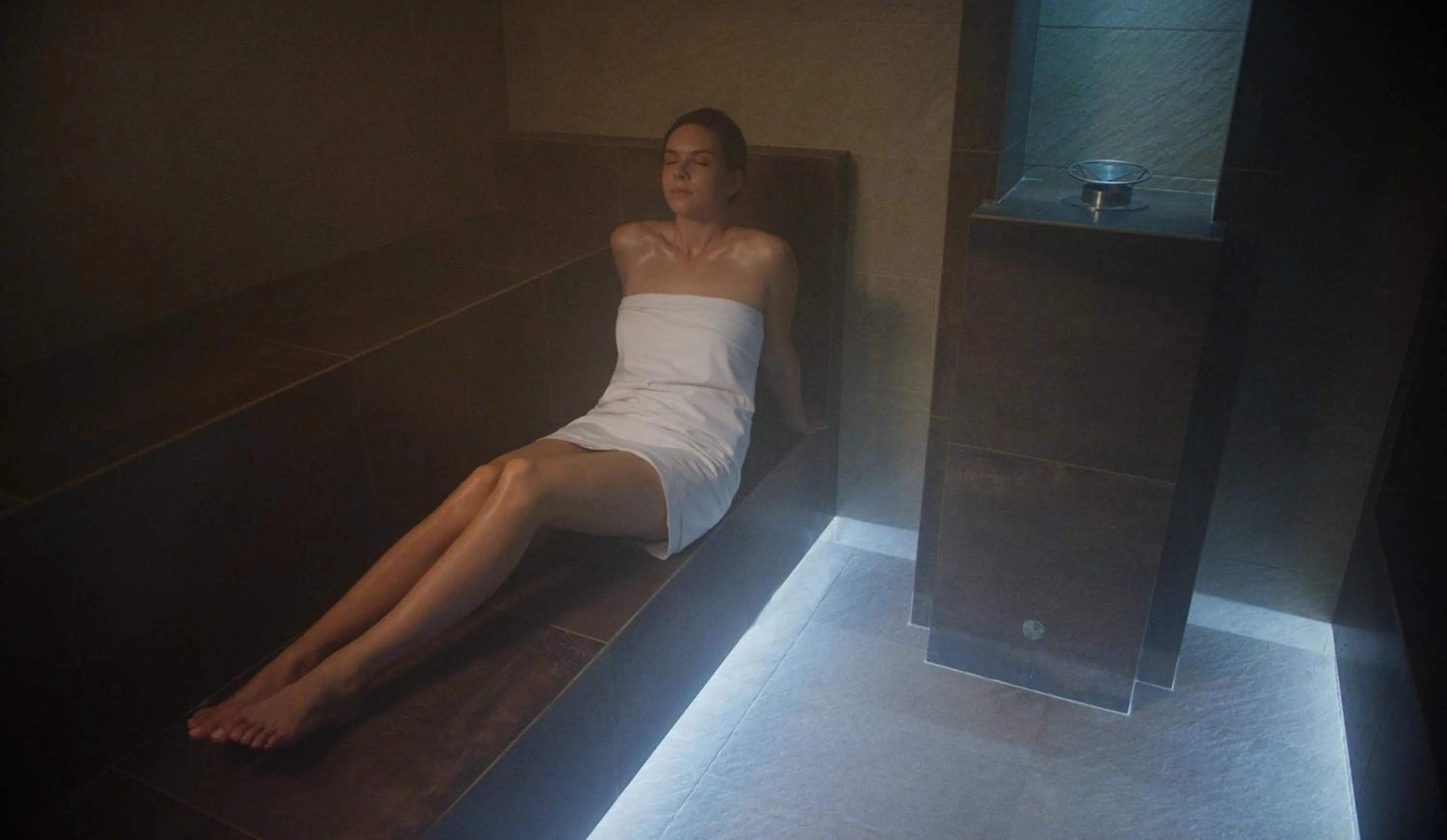 Steam room in Belvedere Resort Hotels