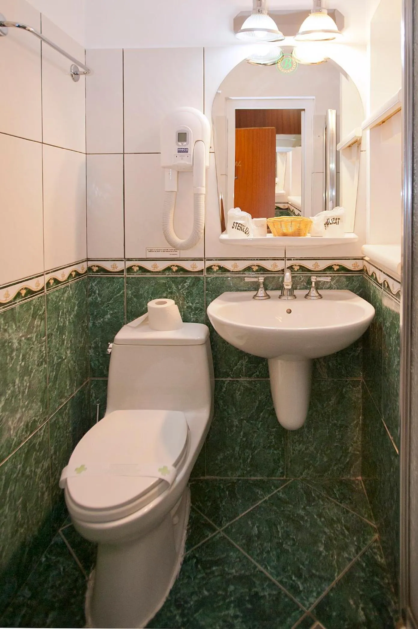 Bathroom in Hotel Bastion