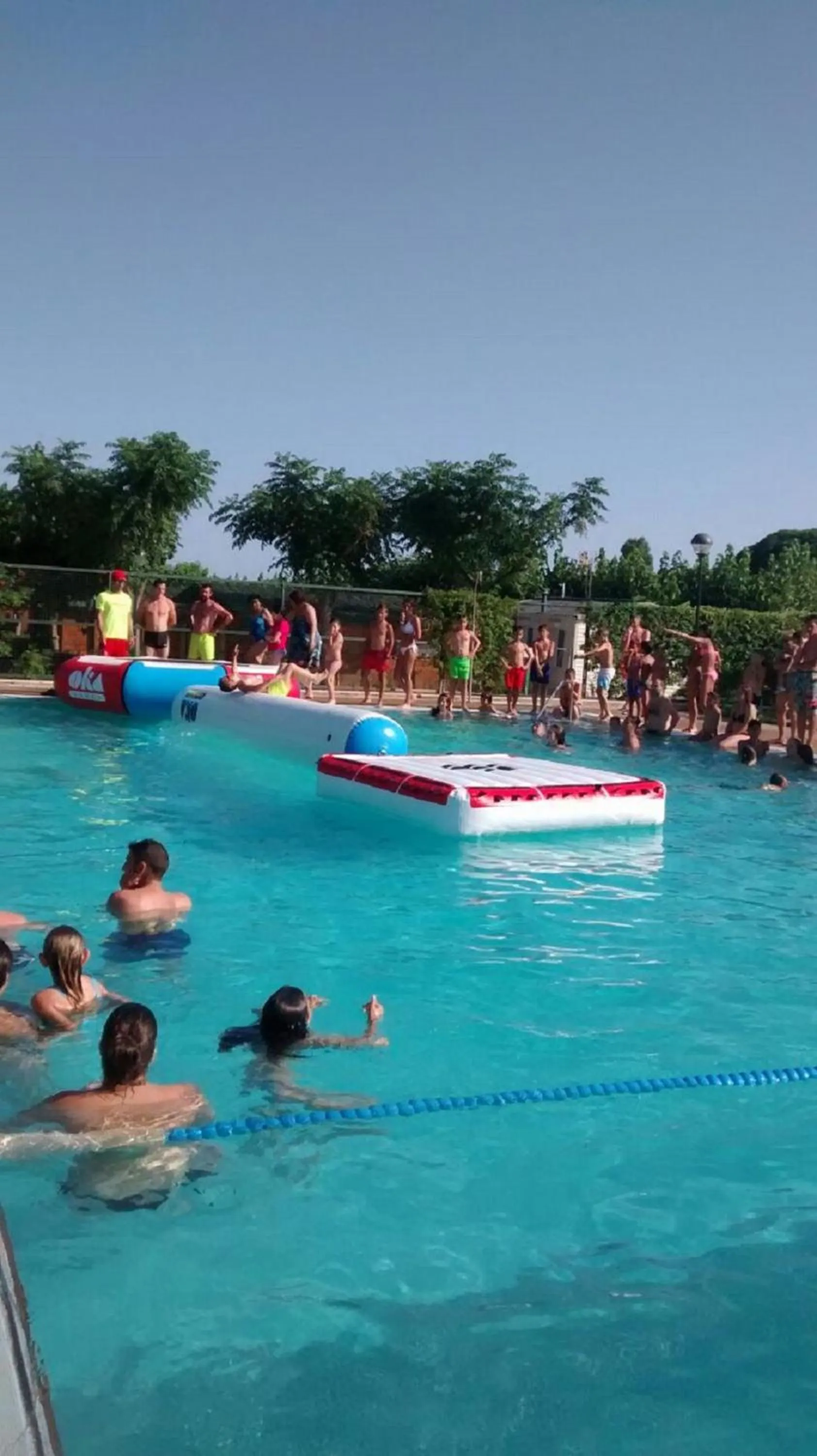 Swimming pool in Camping Playa y Fiesta