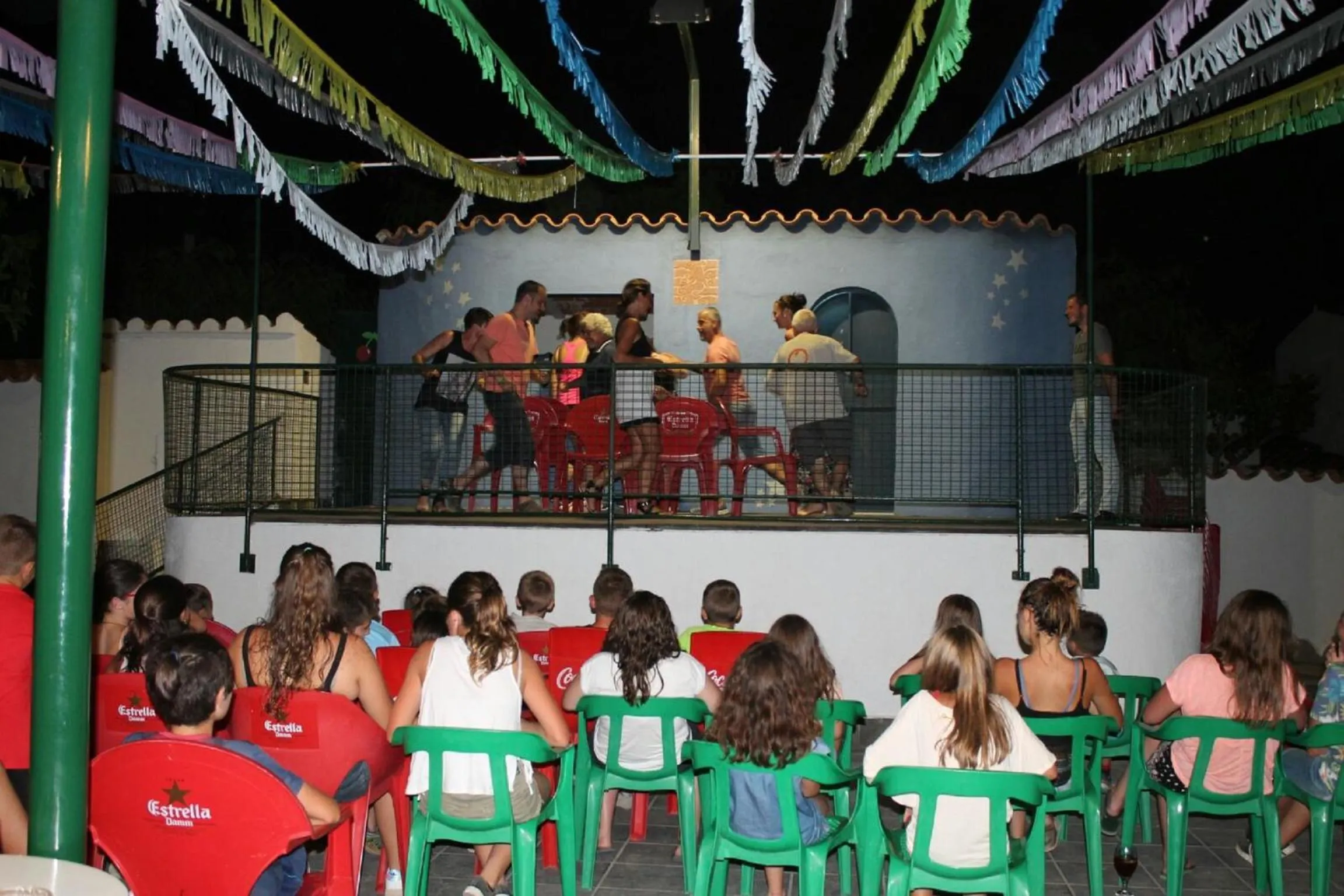 Evening entertainment in Camping Playa y Fiesta