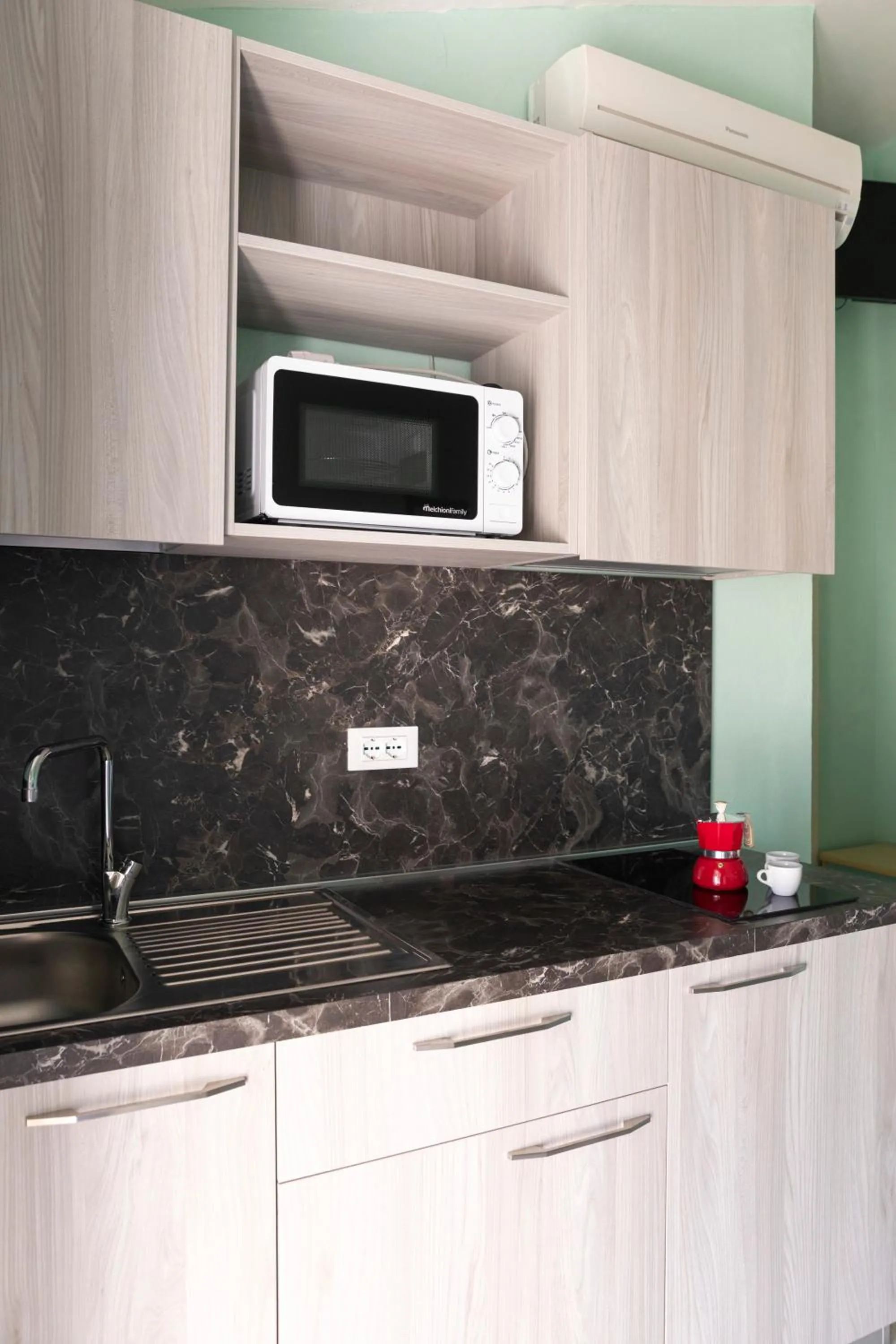 kitchen in Hotel Bahamas