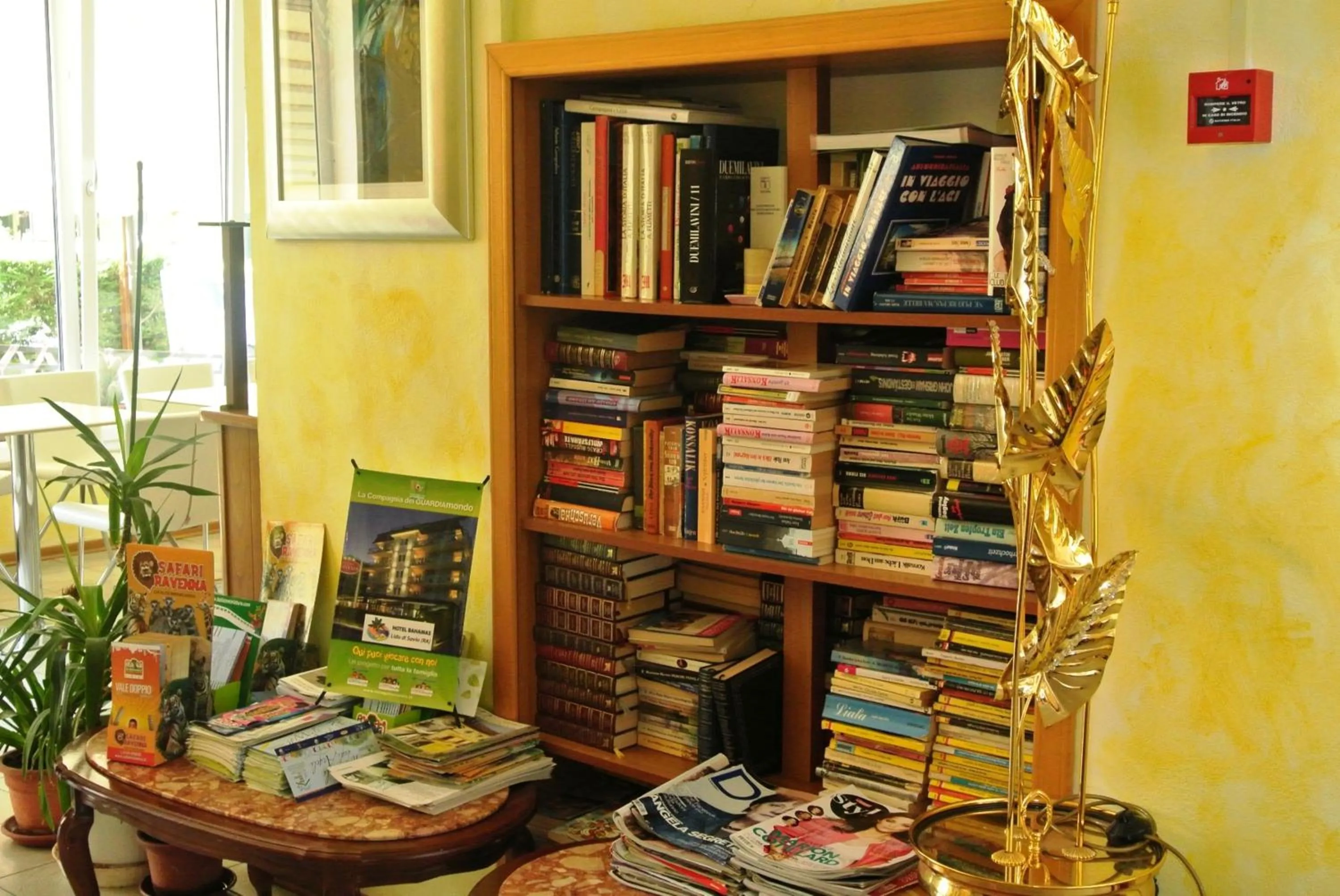 Decorative detail in Hotel Bahamas