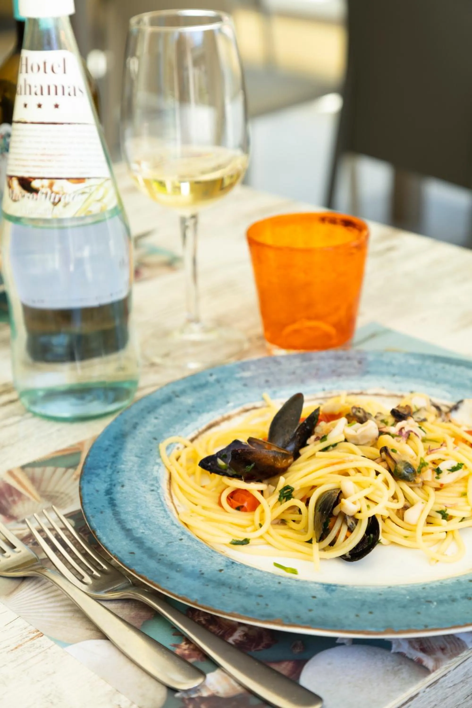 Food and drinks in Hotel Bahamas