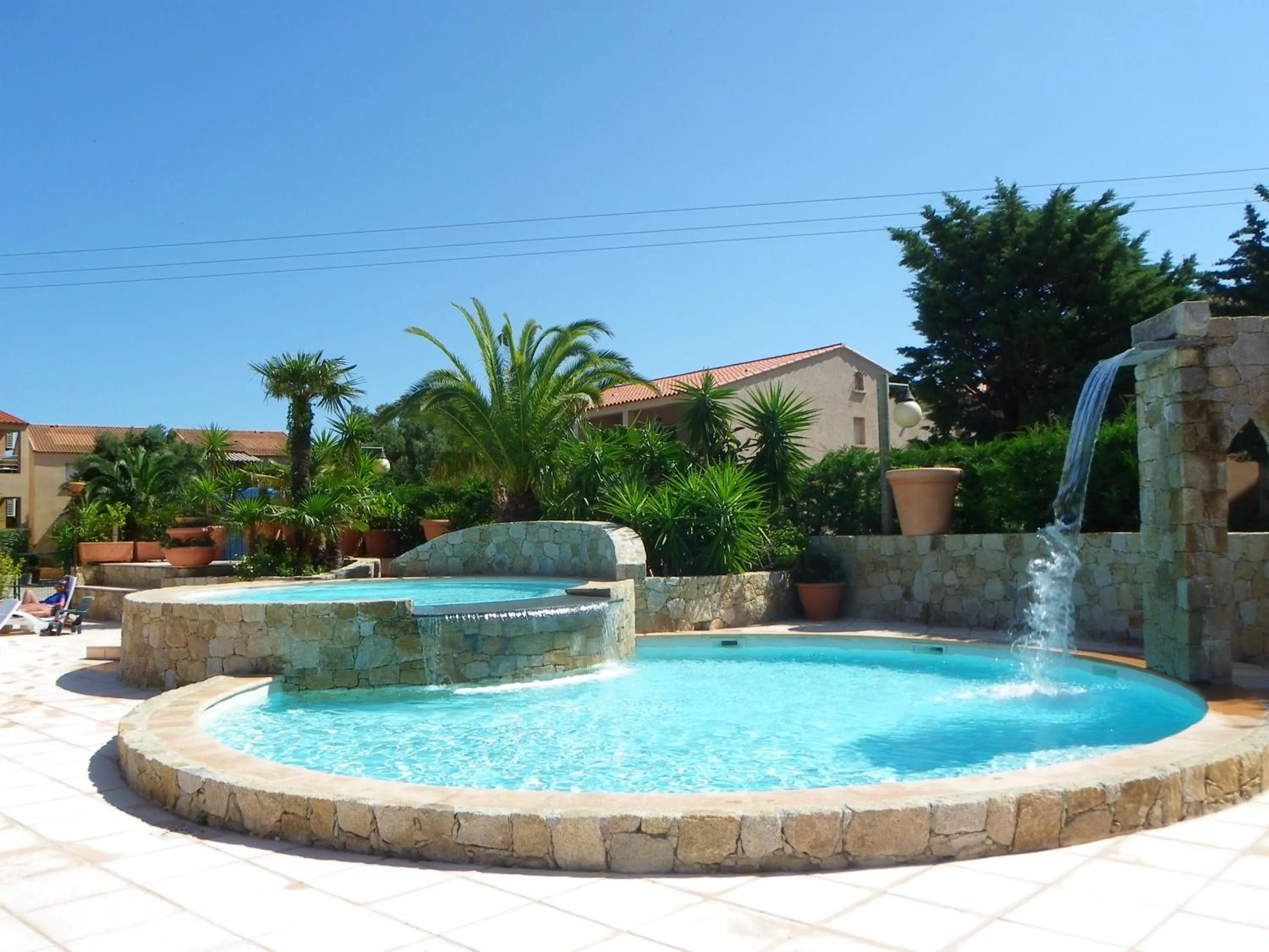 Swimming pool in Hôtel et Résidence Benista