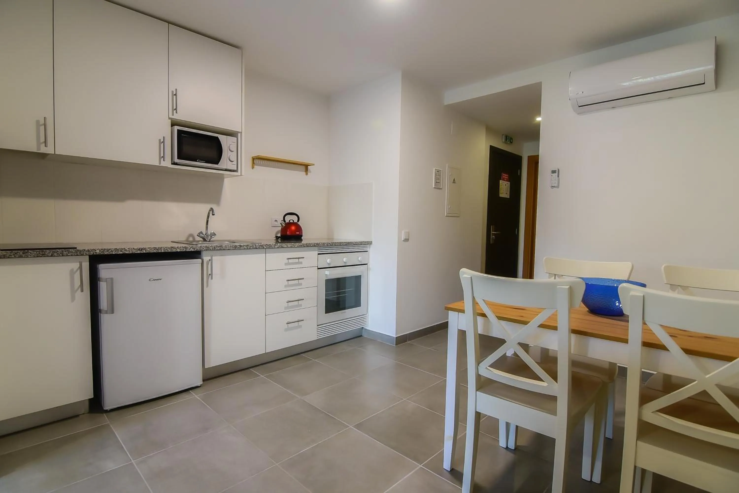 Kitchen or kitchenette in Bayside Salgados