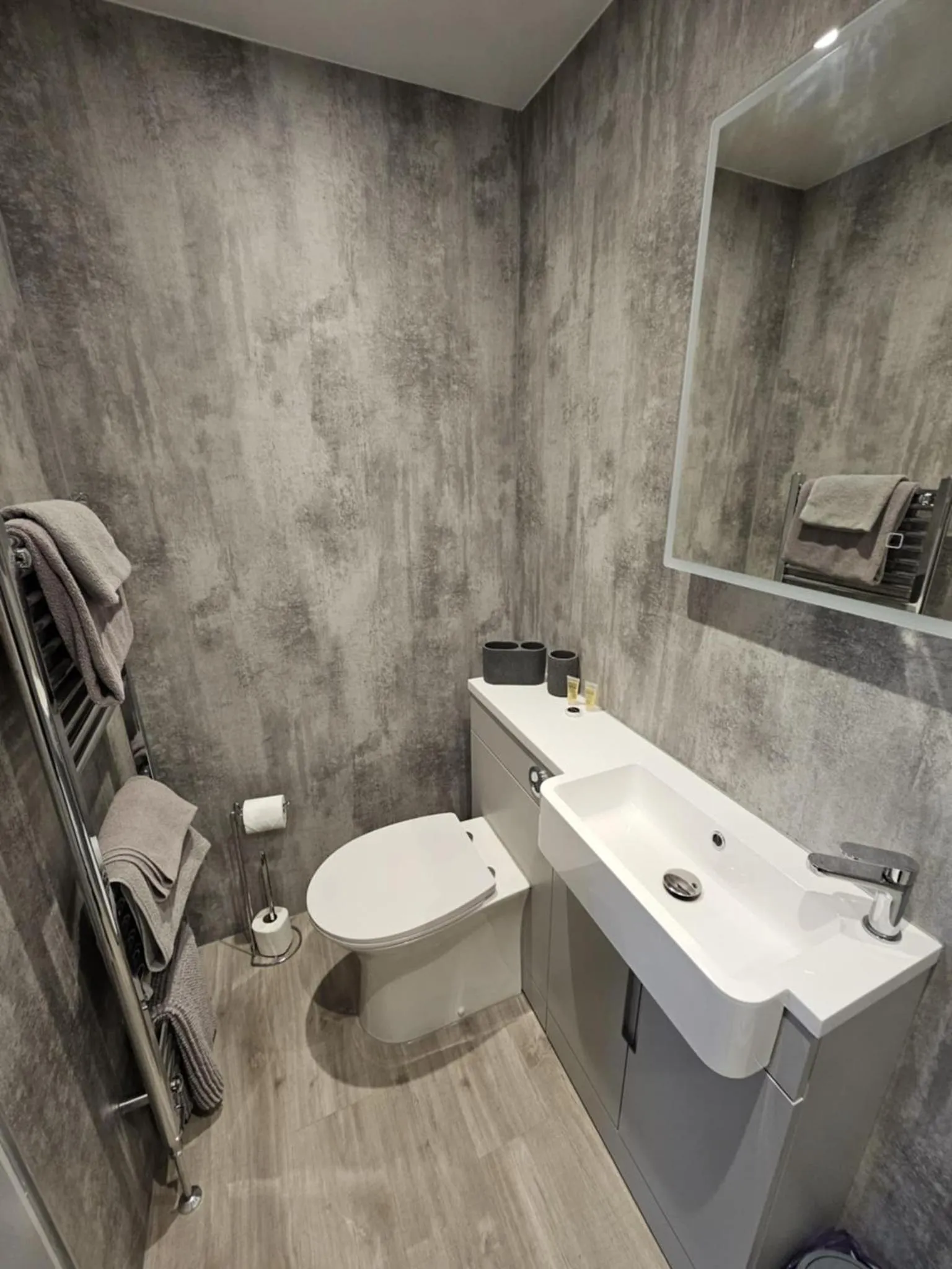 Bathroom in The White Swan Inn