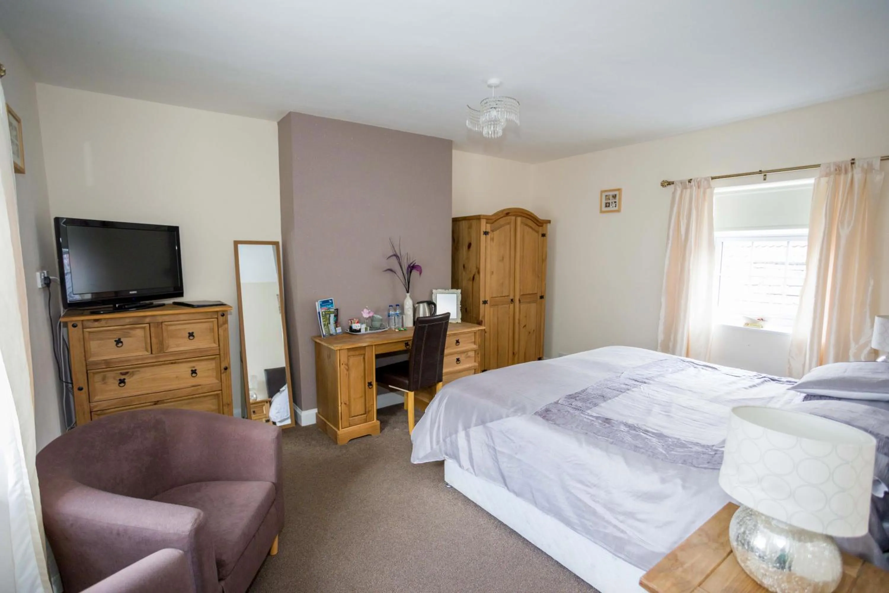 Bed in The White Swan Inn