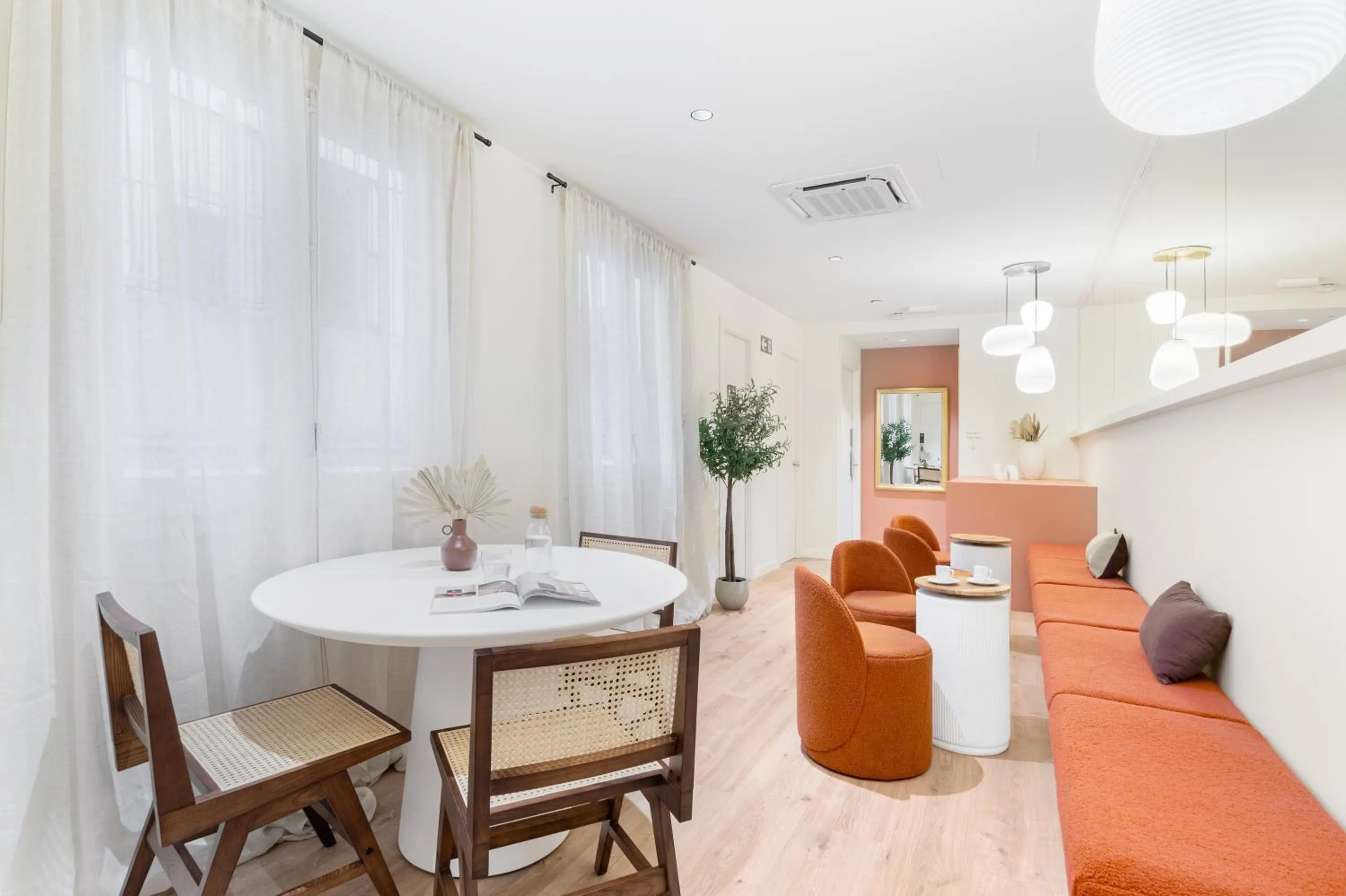 Property building in LeMar by Aspasios