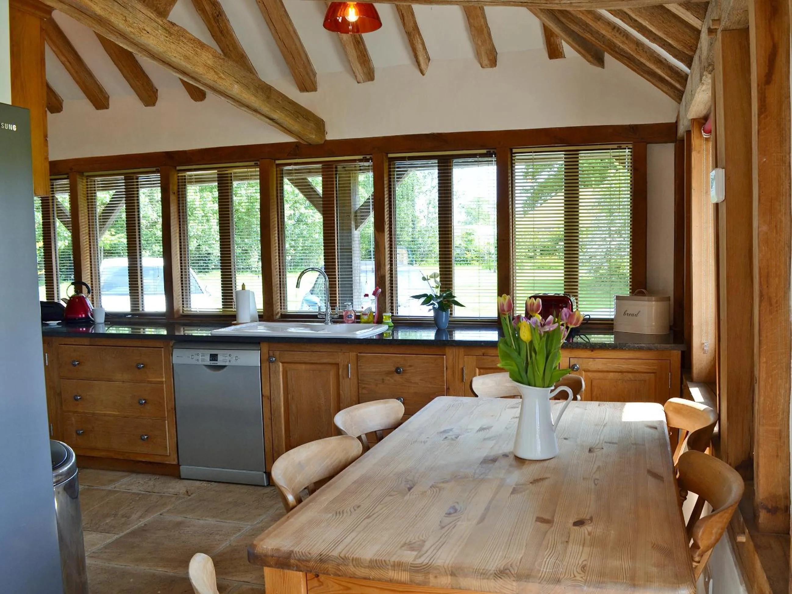 Property building in Romden Barn