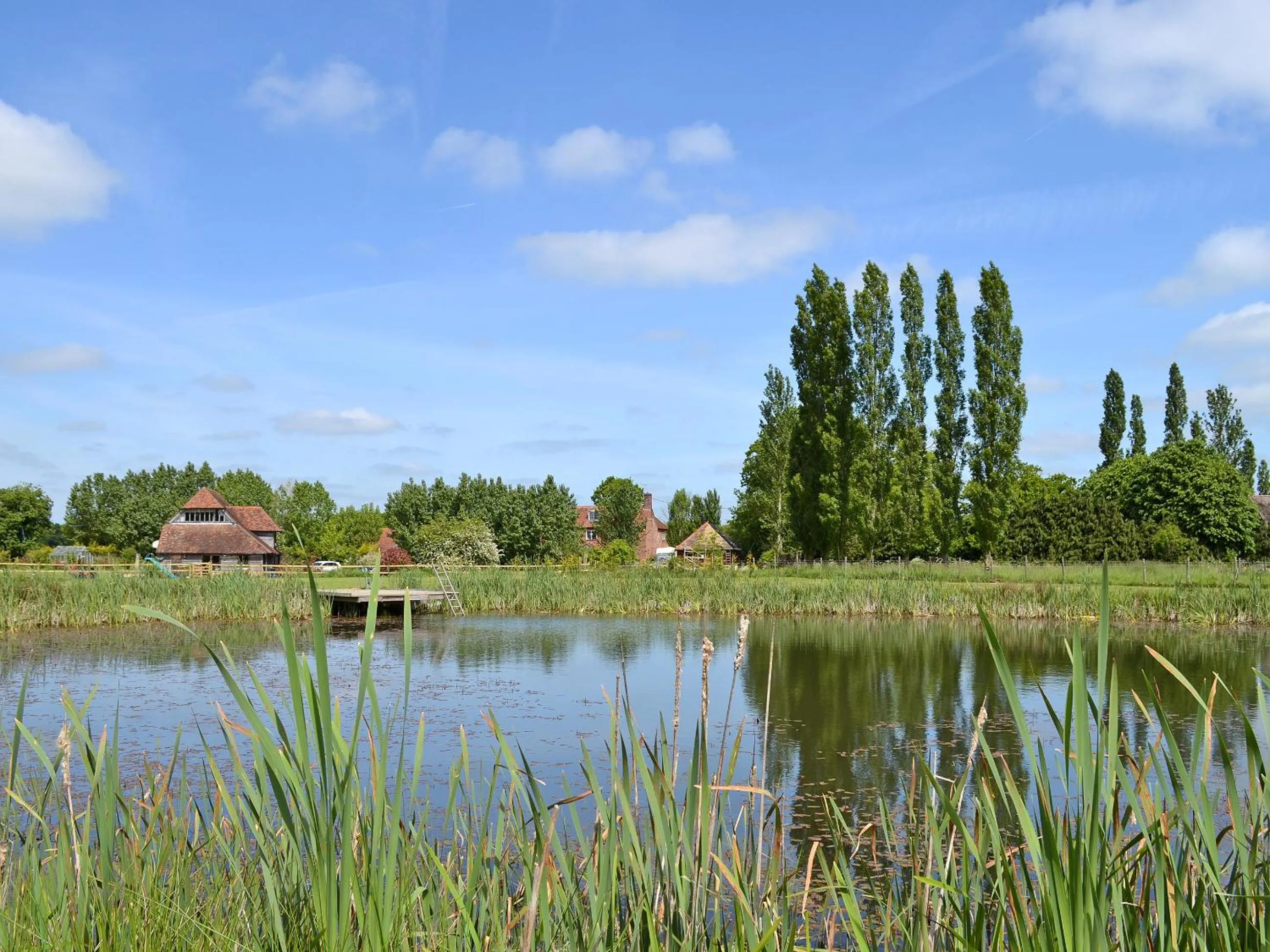 Property building in Romden Barn