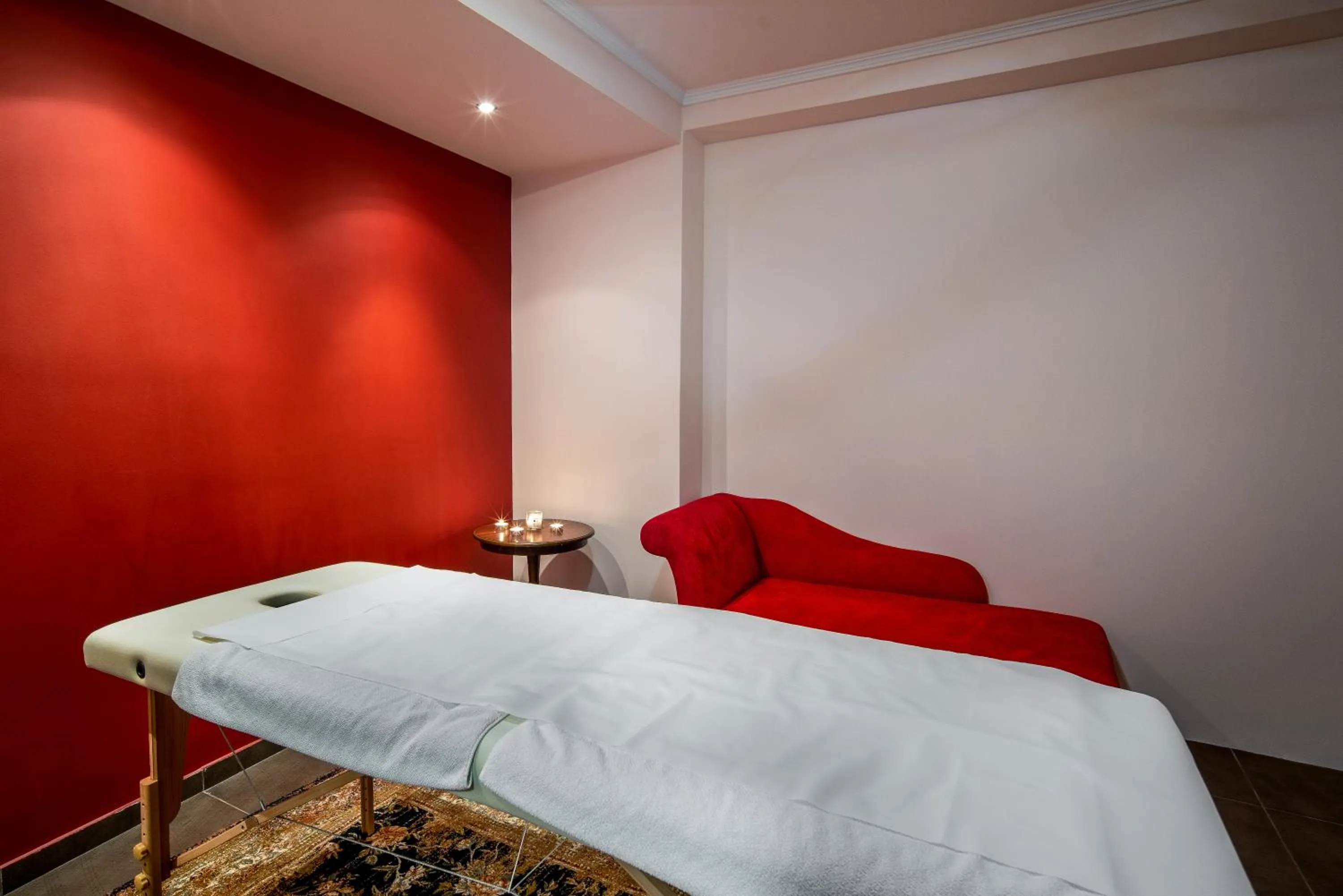 Massage in Hotel Giamandes