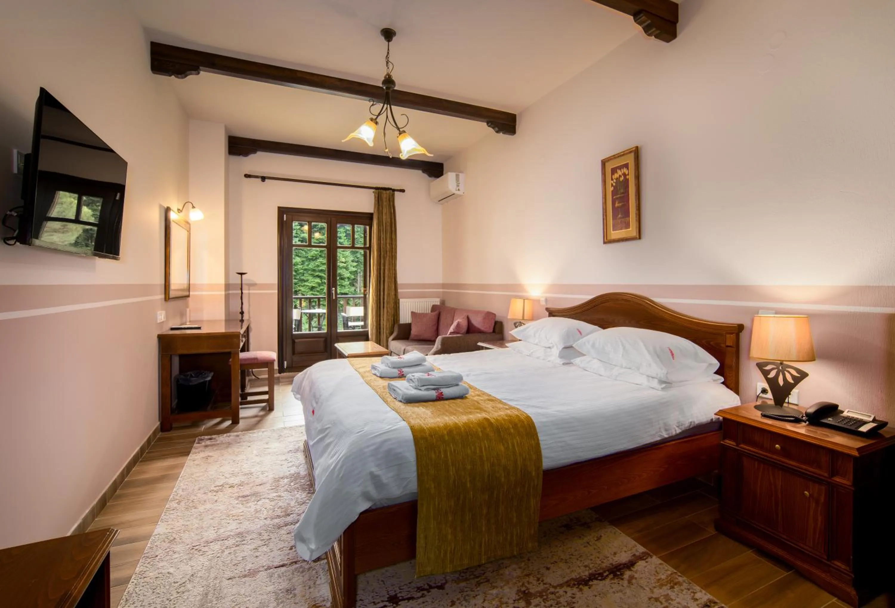 Bedroom, Bed in Hotel Giamandes