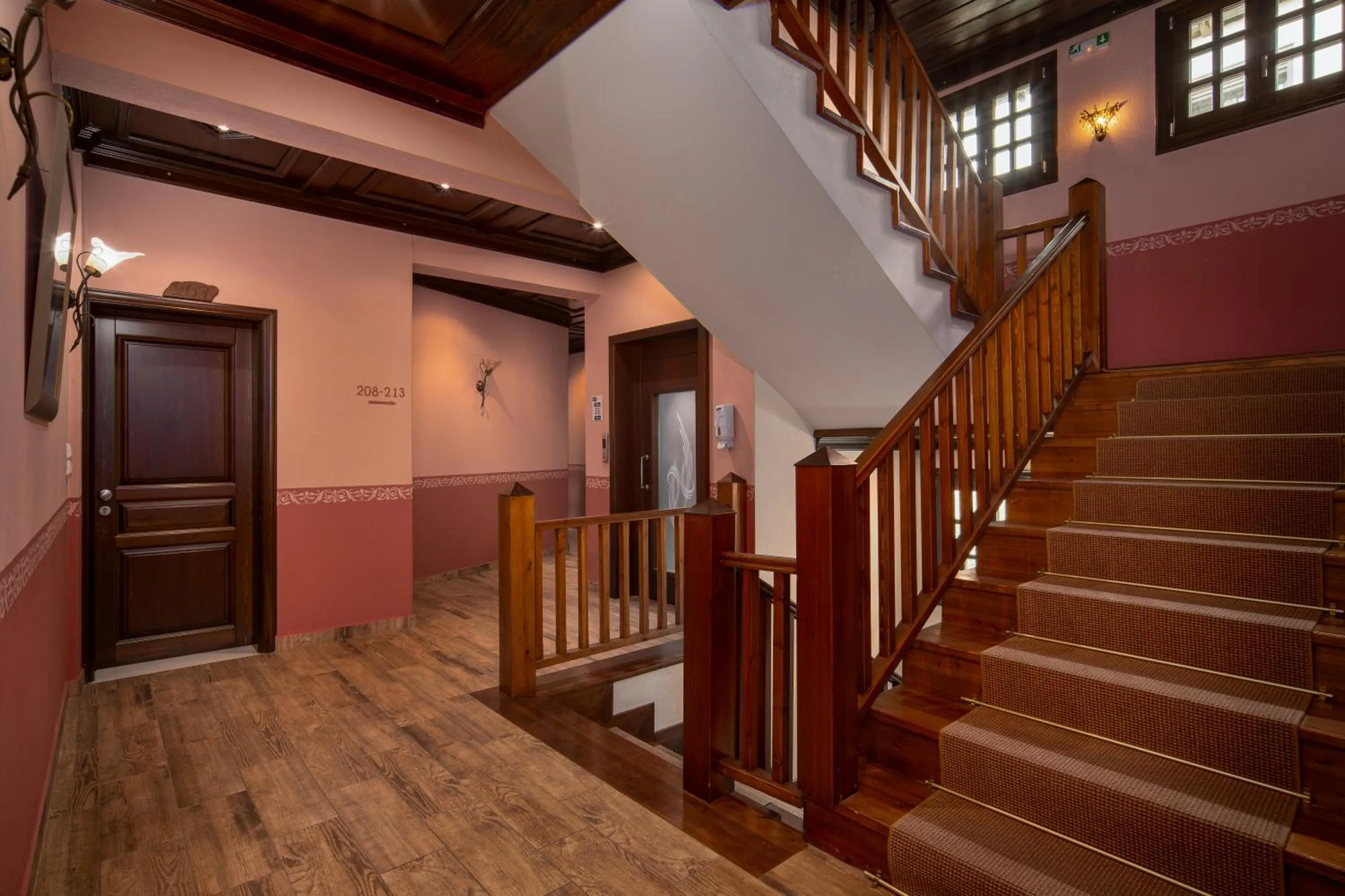 Property building in Hotel Giamandes