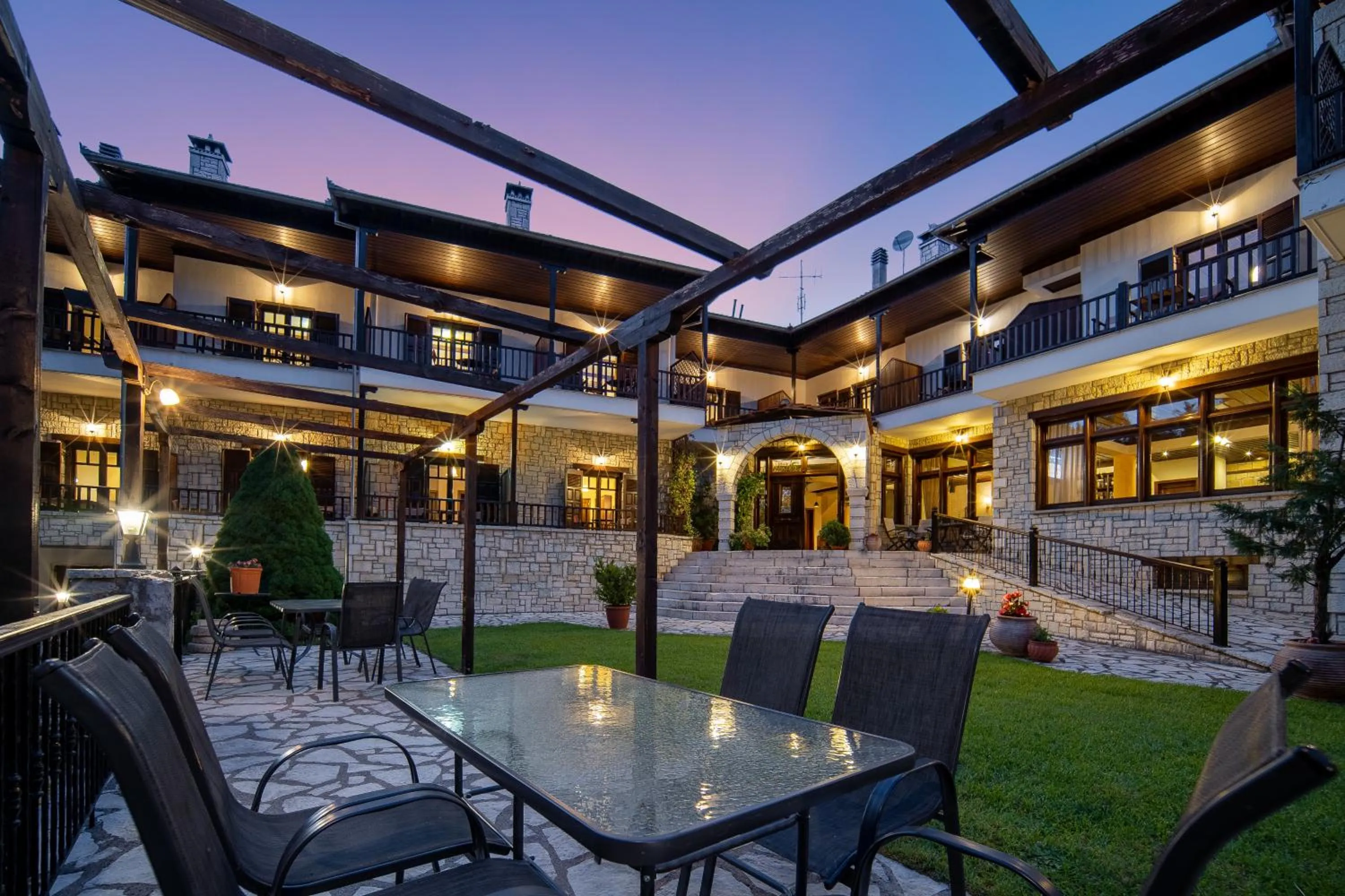 Property building in Hotel Giamandes