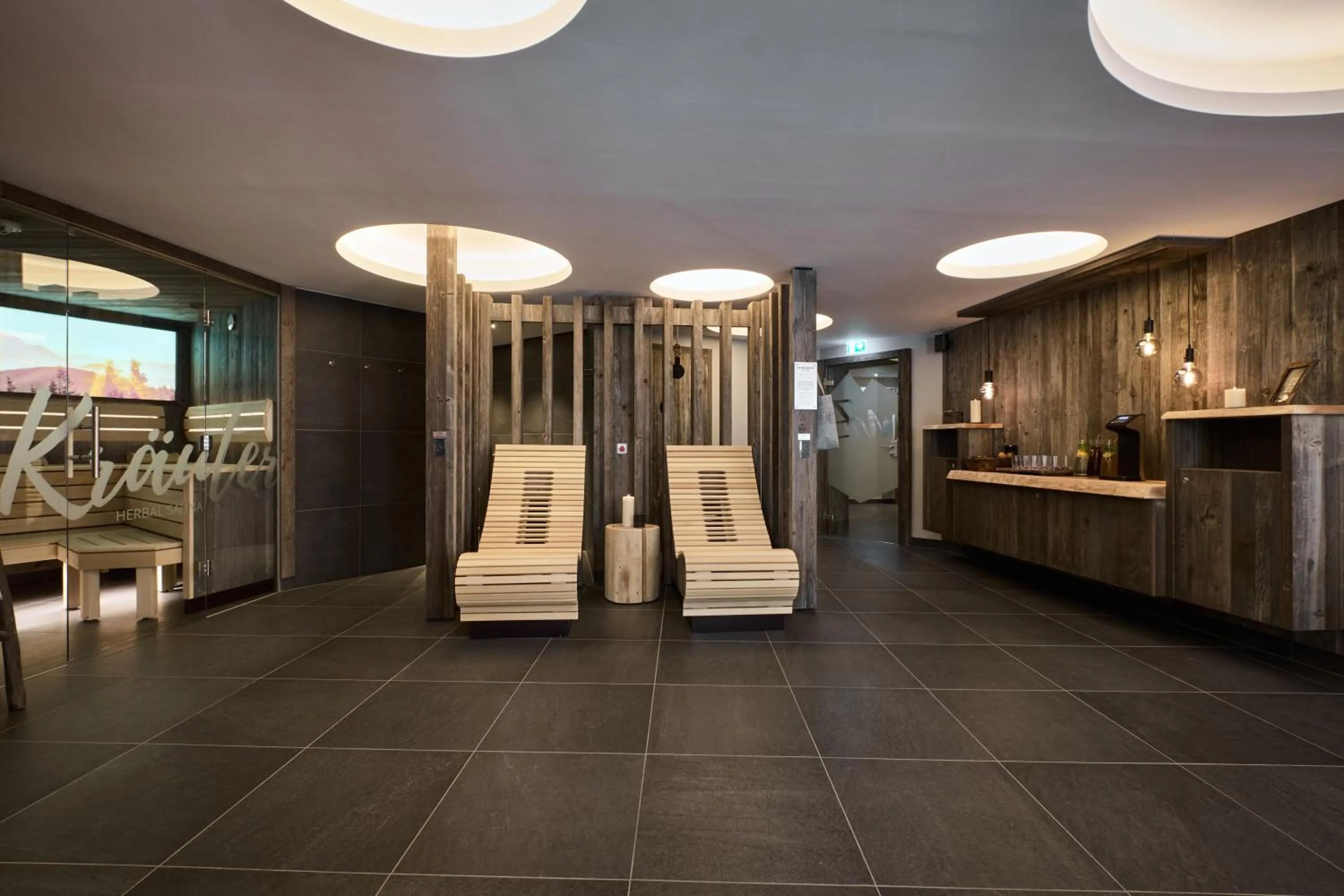 Sauna in meiZeit Lodge