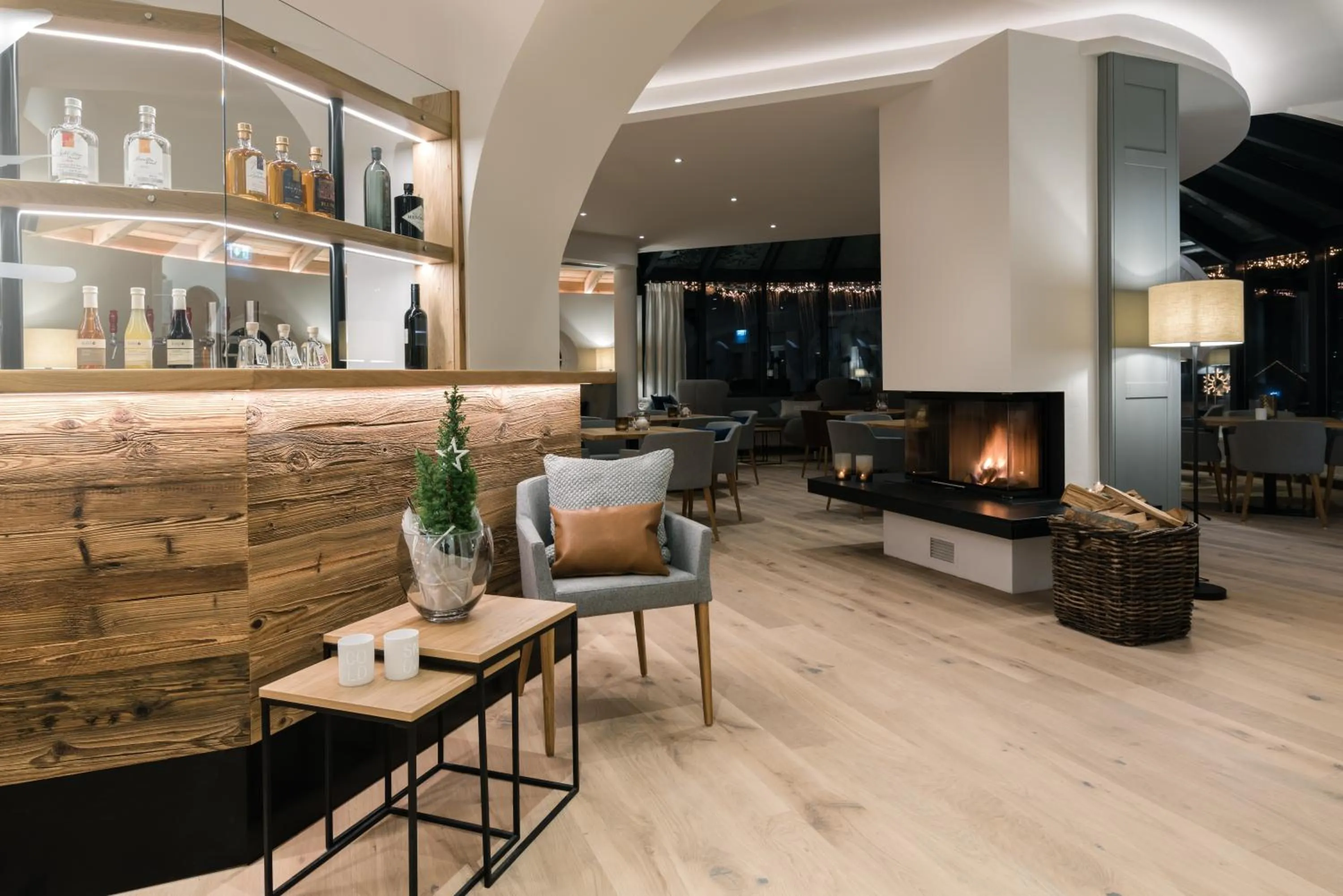 Lounge or bar in meiZeit Lodge