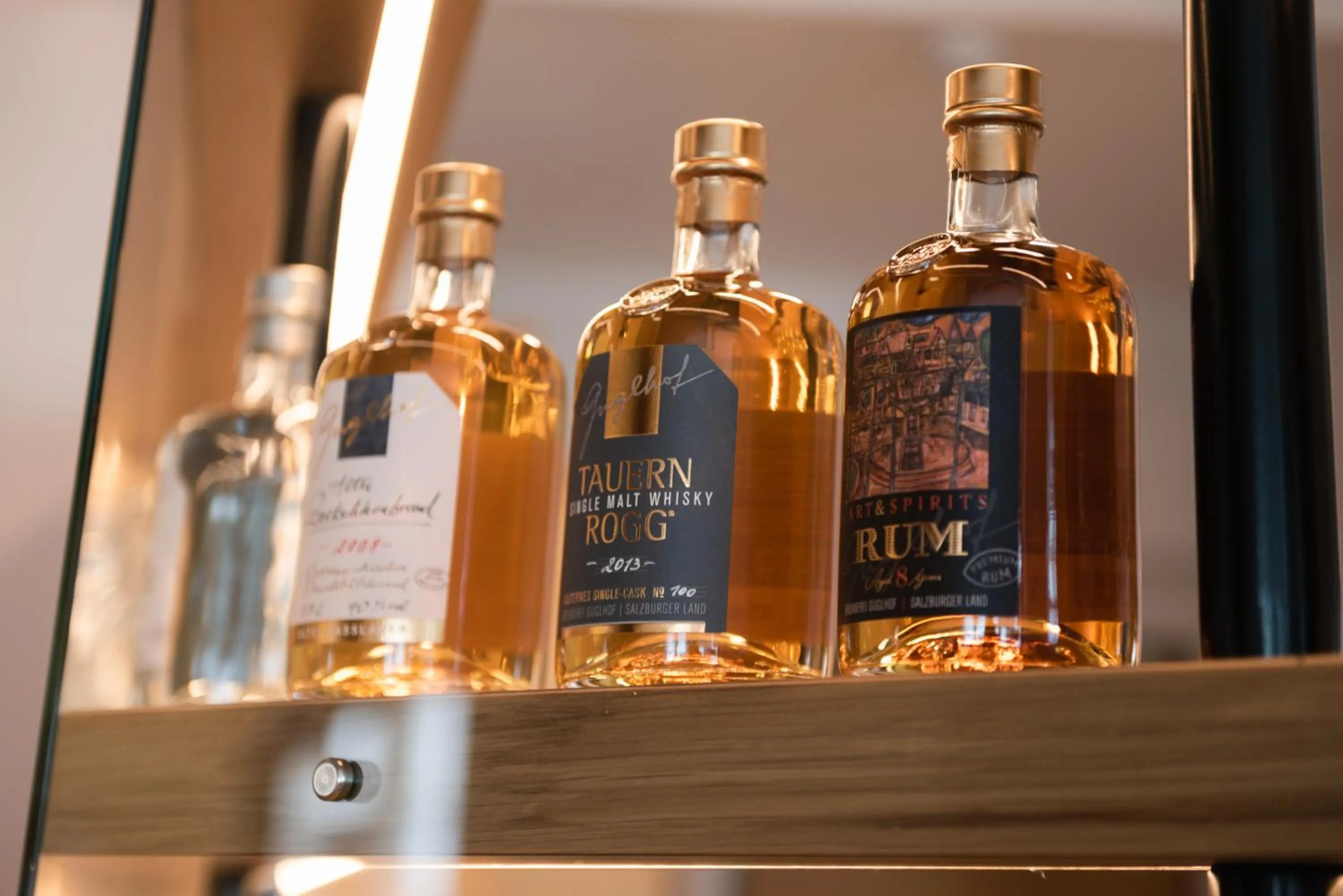 Lounge or bar in meiZeit Lodge