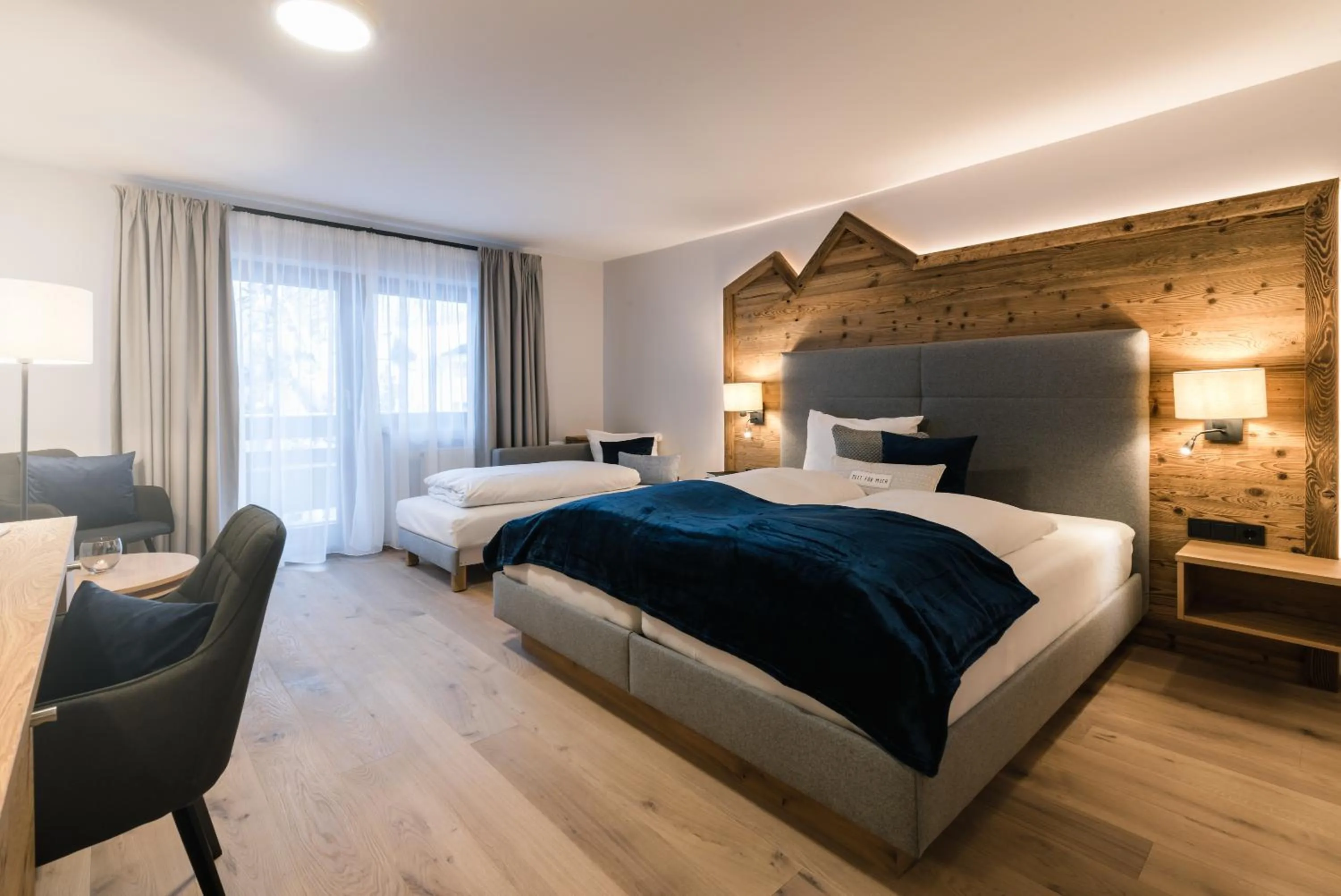 Decorative detail, Bed in meiZeit Lodge