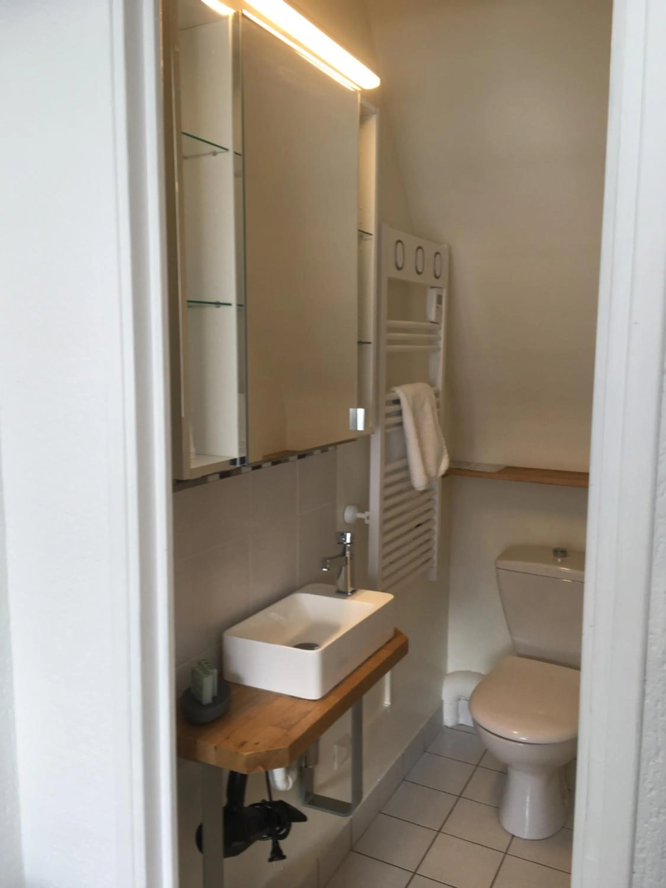 Bathroom in Les Fermes de Kercadoret