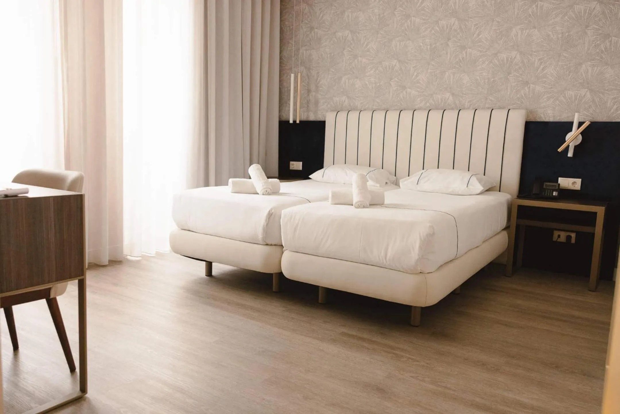 Bed in M'AR De AR Auria