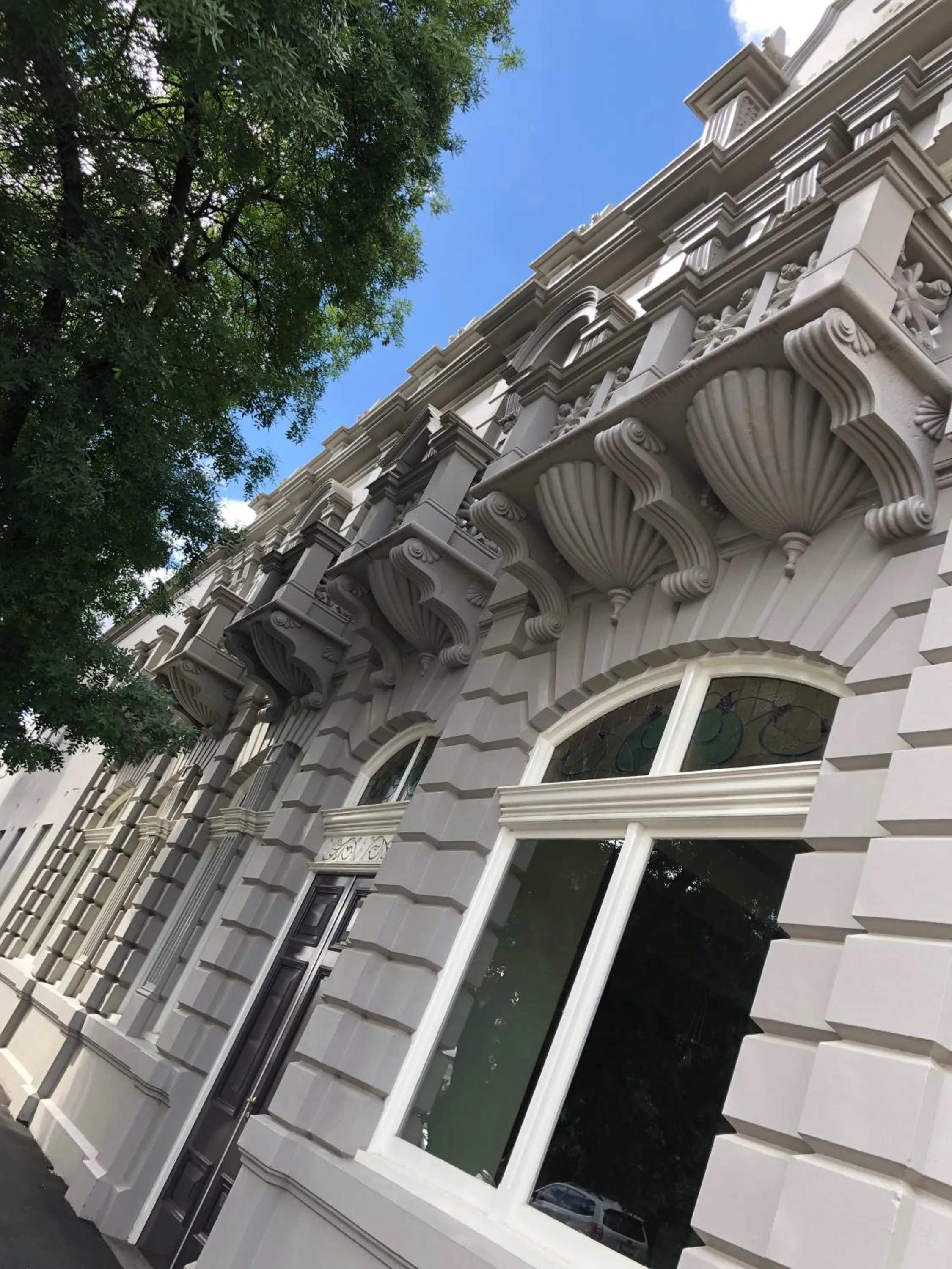 Property building in Bull and Mouth Hotel Maryborough Victoria