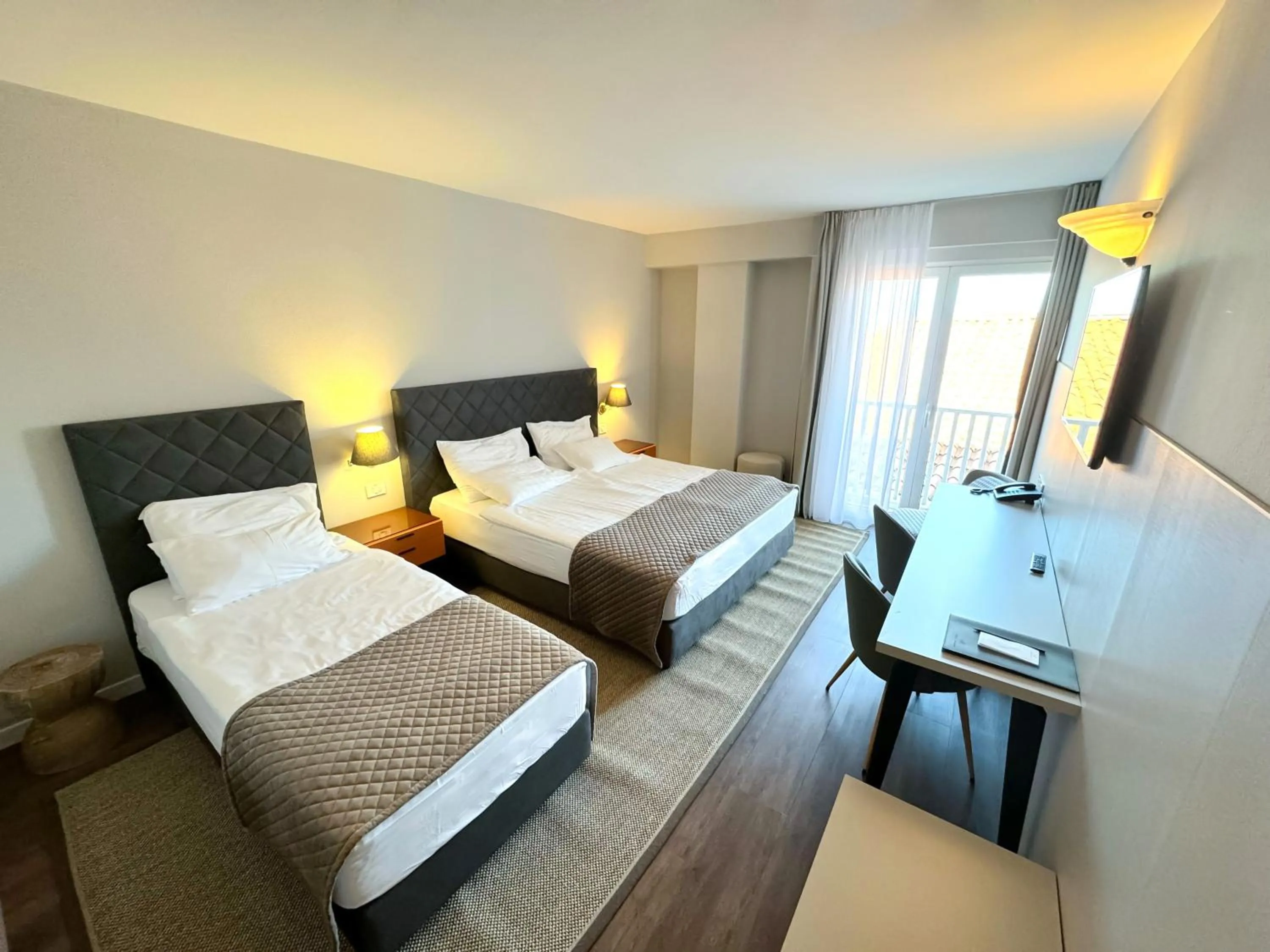 Bedroom, Bed in Hotel Marina