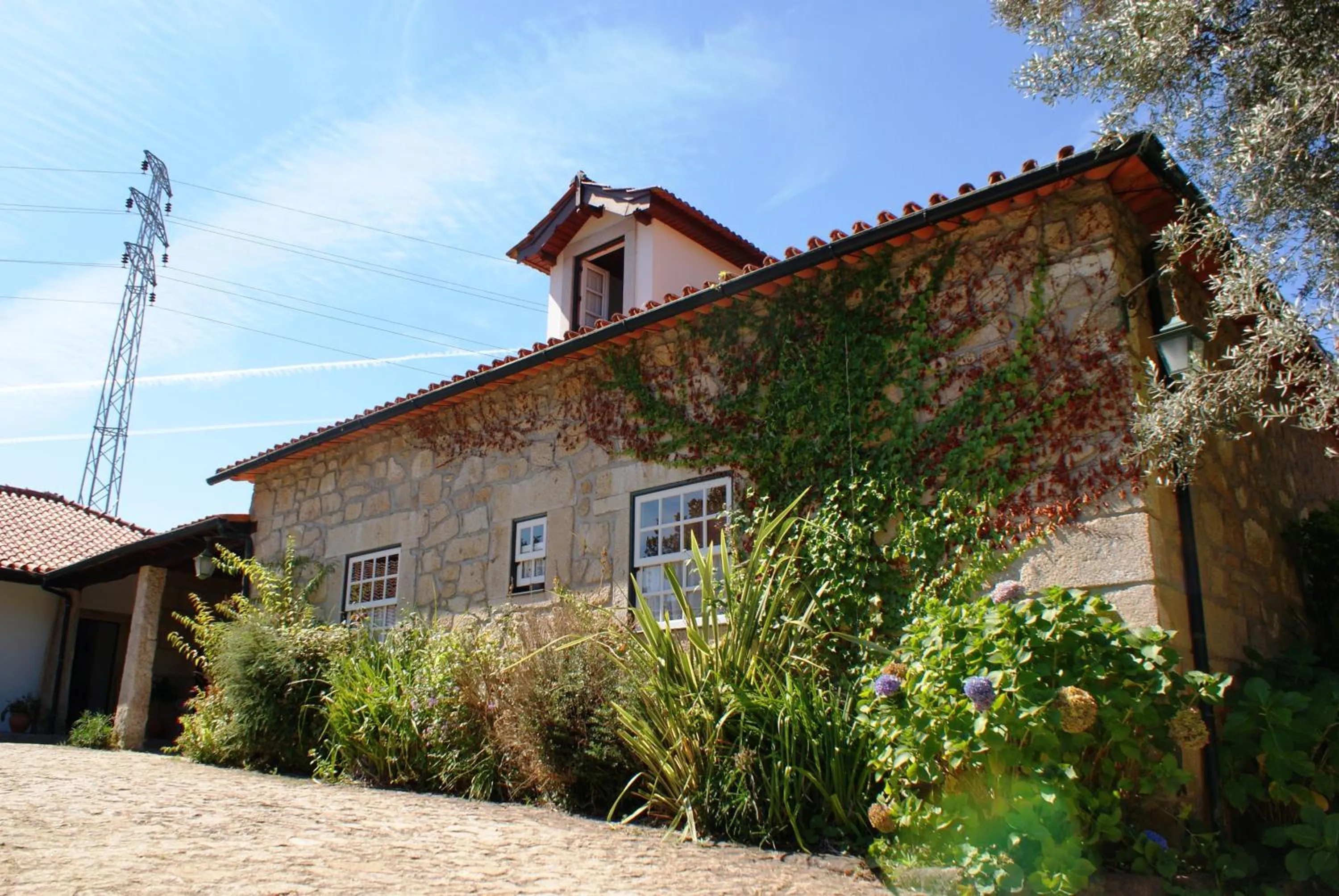 Facade/entrance in Casa da Roseira