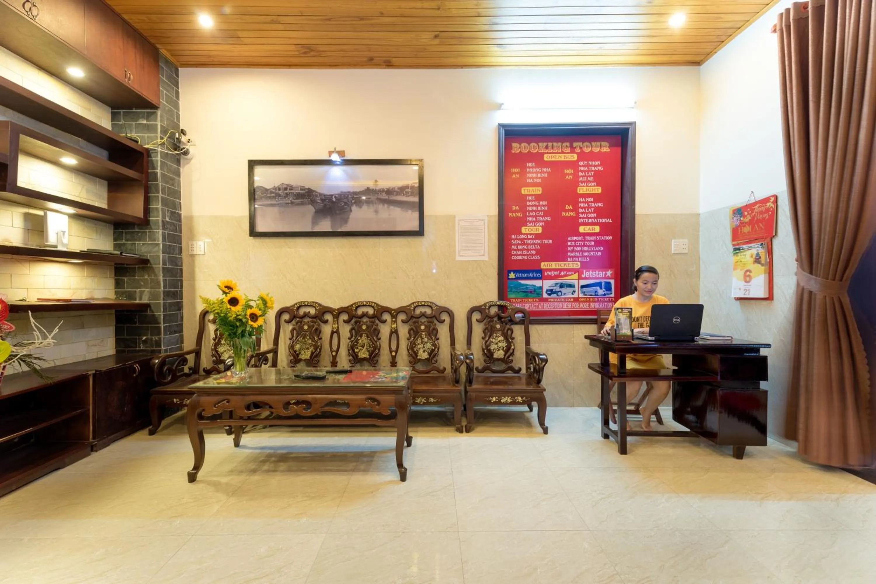 Lobby or reception in Hoa Thu Homestay
