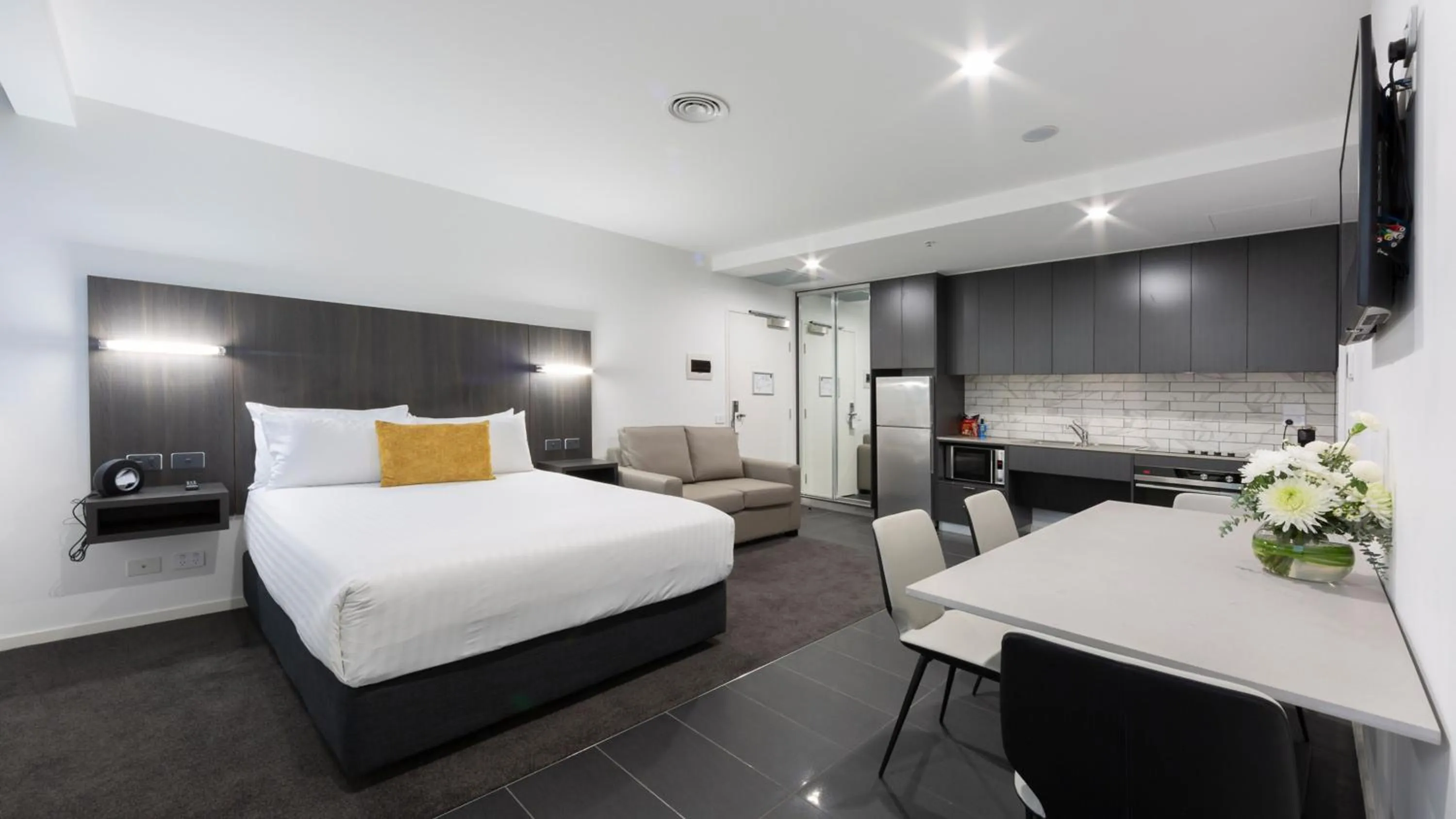 Bedroom, Bed in The Sebel Canberra Civic