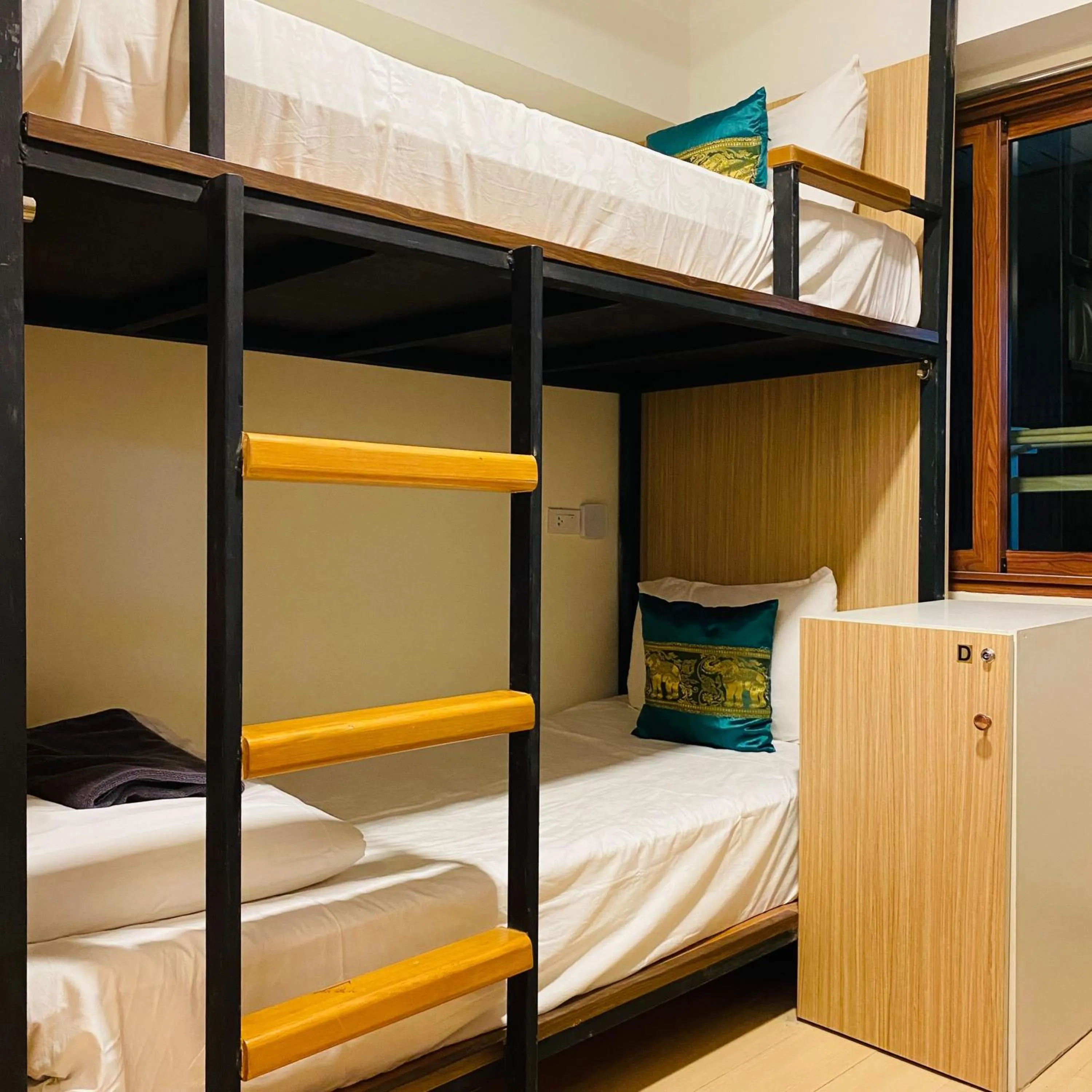 bunk bed, Bed in Chada Mantra Hotel