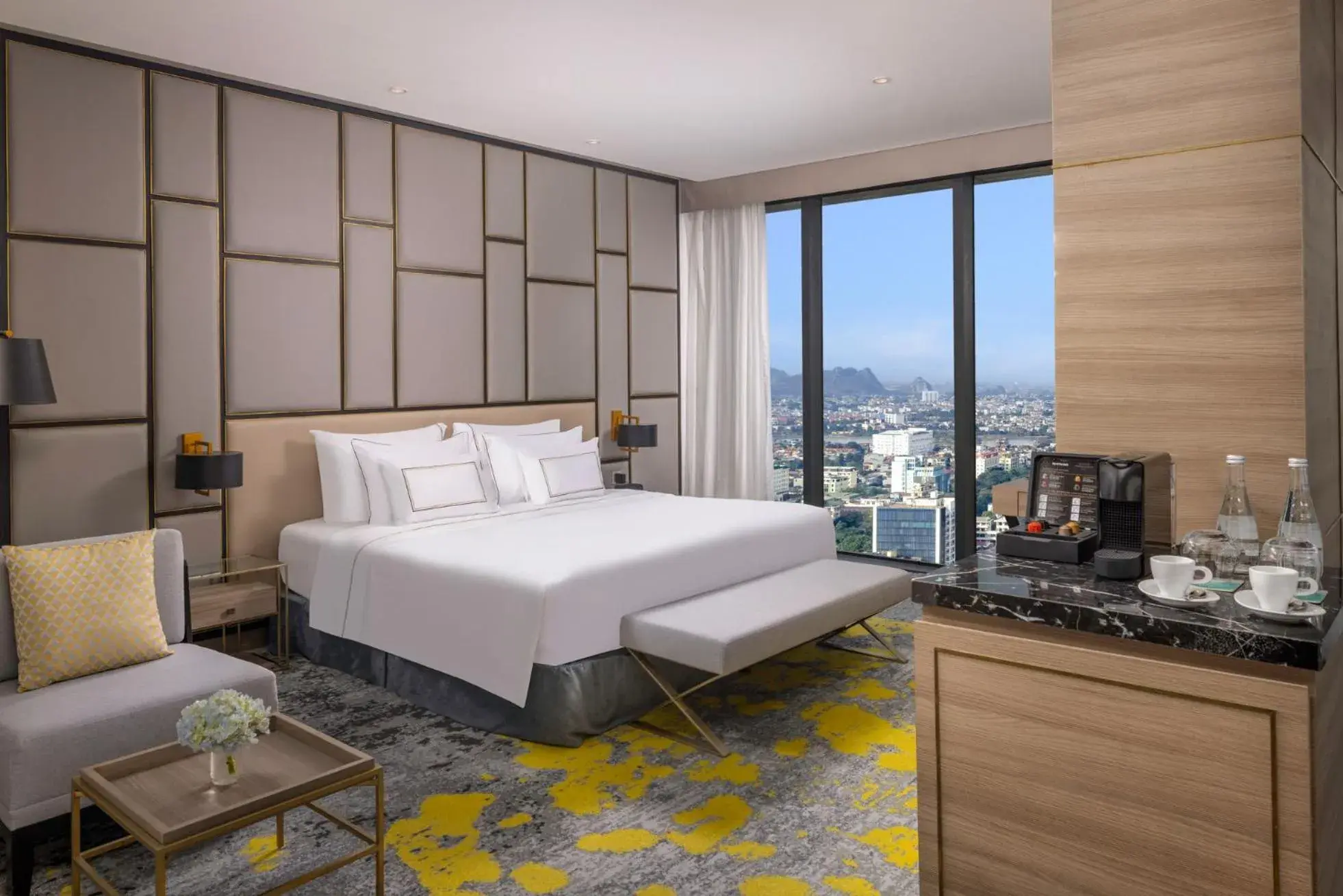 The Level Premium Corner Room - single occupancy - Complimentary Executive Lounge Access in Melia Vinpearl Thanh Hoa The Level Premium Corner Room - single occupancy - Complimentary Executive Lounge Access in Melia Vinpearl Thanh Hoa