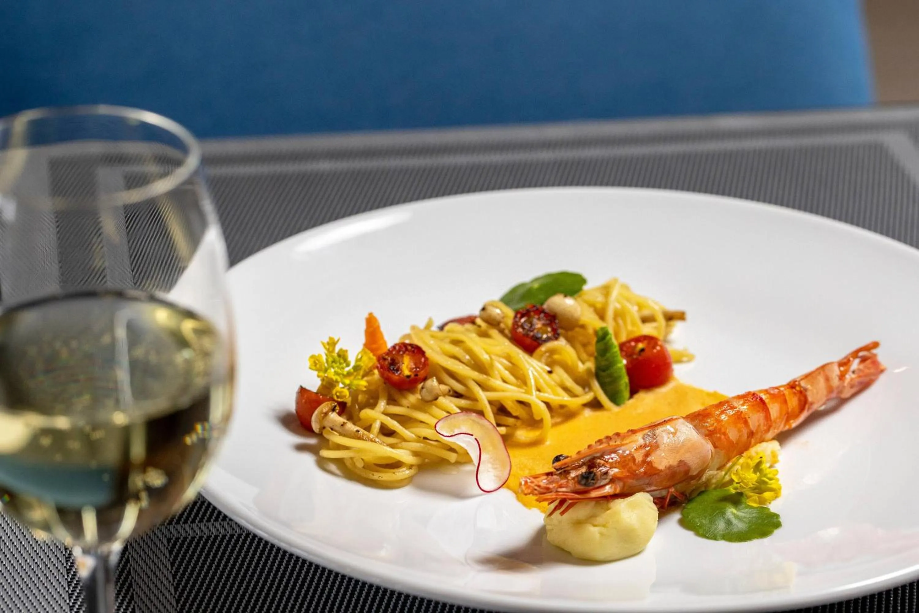 Food and drinks in Meliá Vinpearl Thanh Hoa