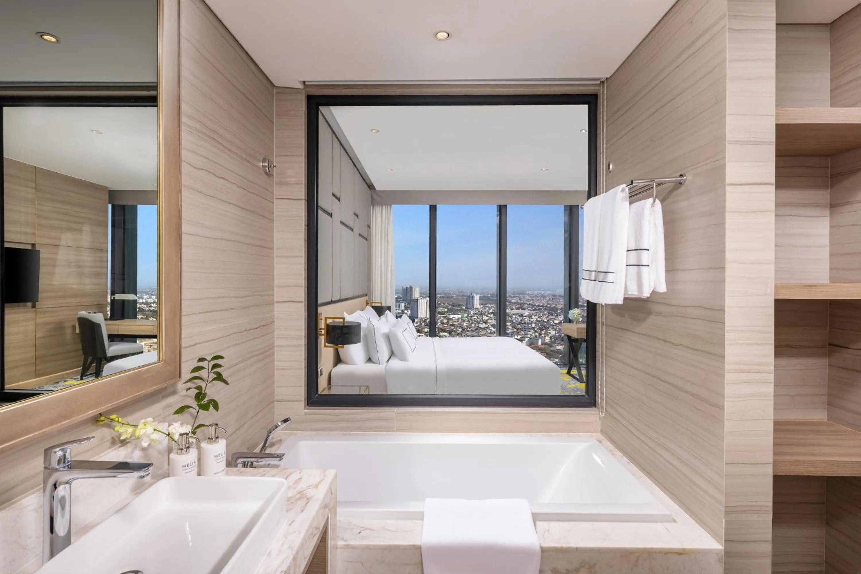 Bed in Melia Vinpearl Thanh Hoa