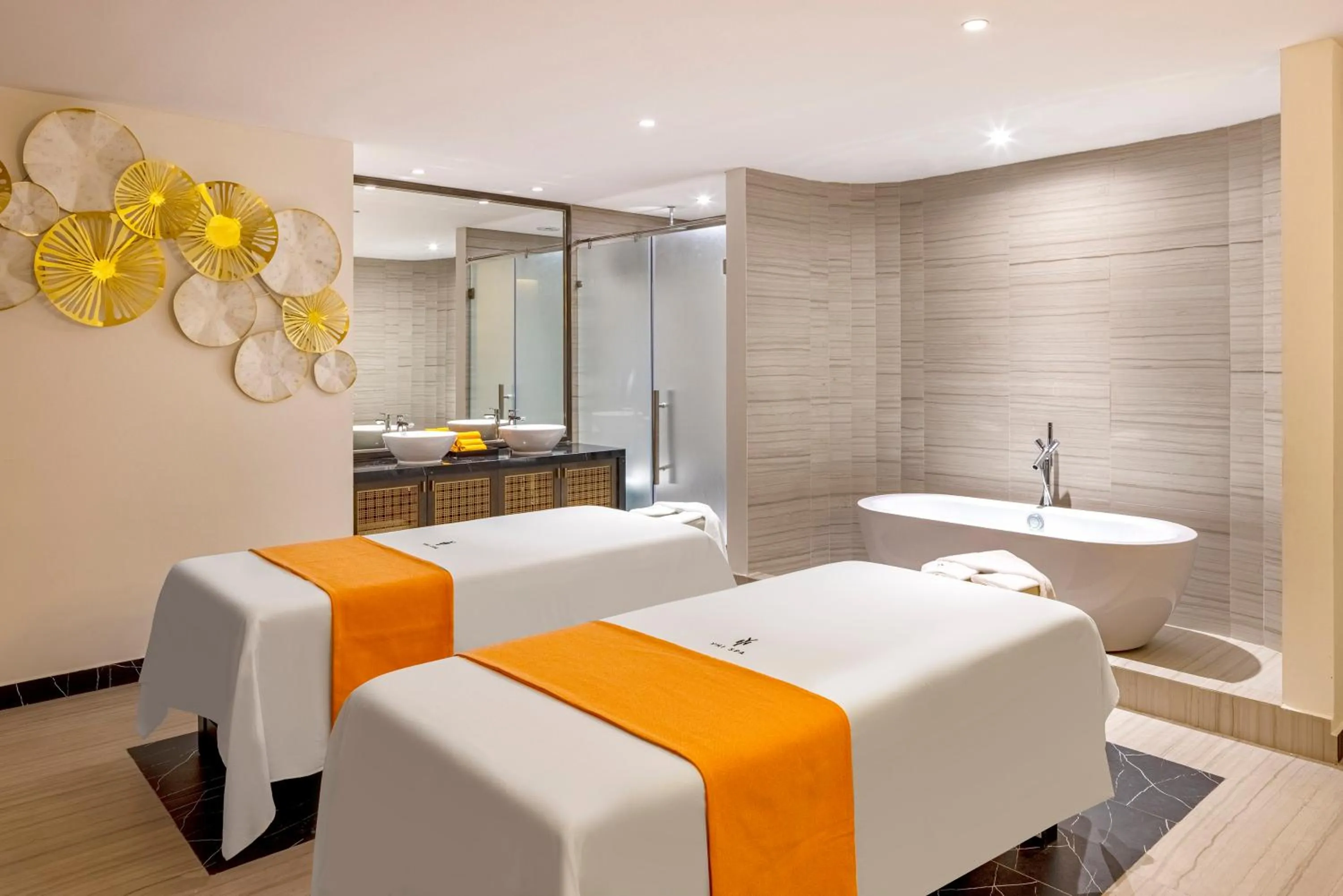 Massage, Bed in Melia Vinpearl Thanh Hoa