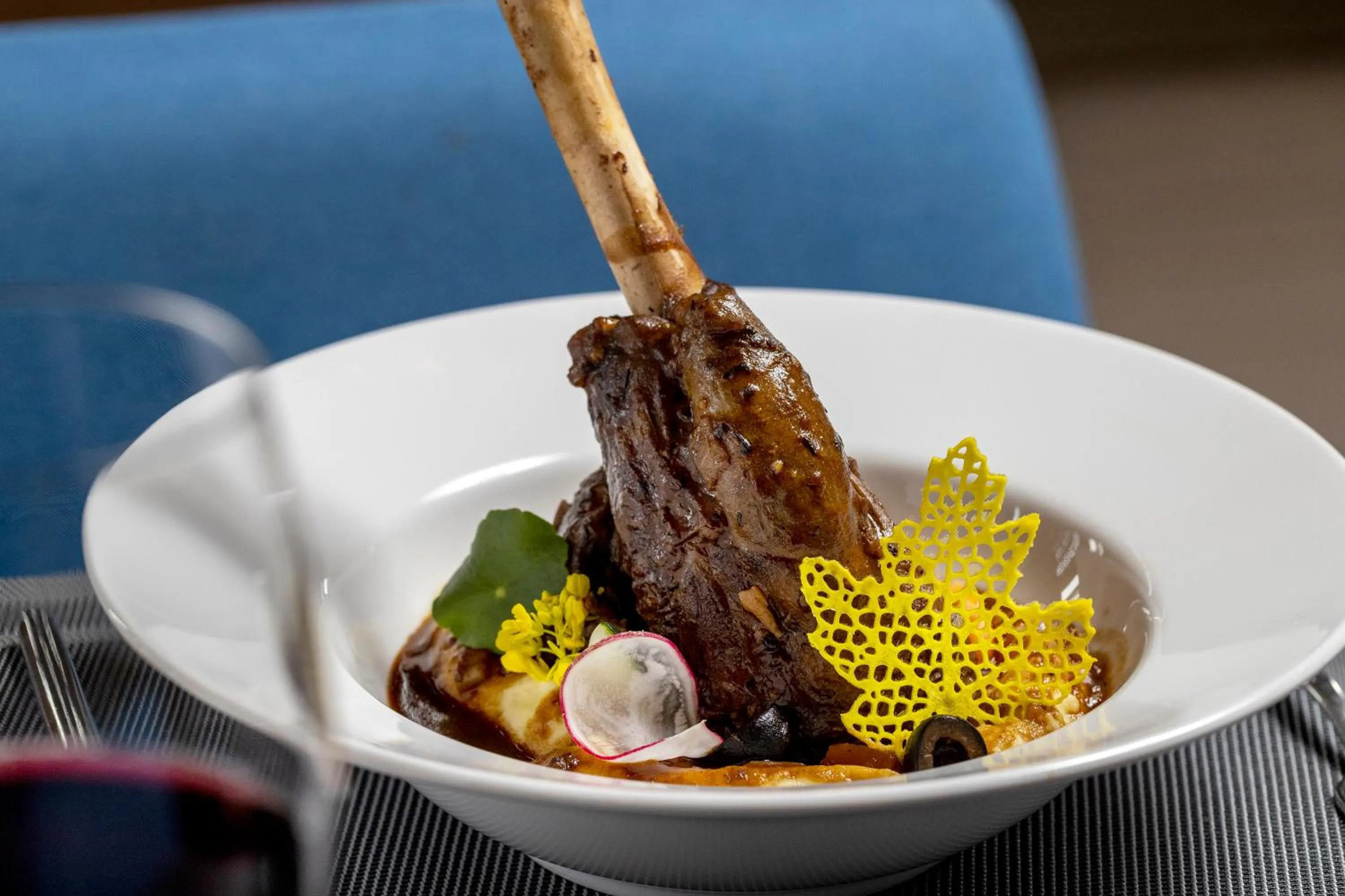 Food and drinks in Melia Vinpearl Thanh Hoa