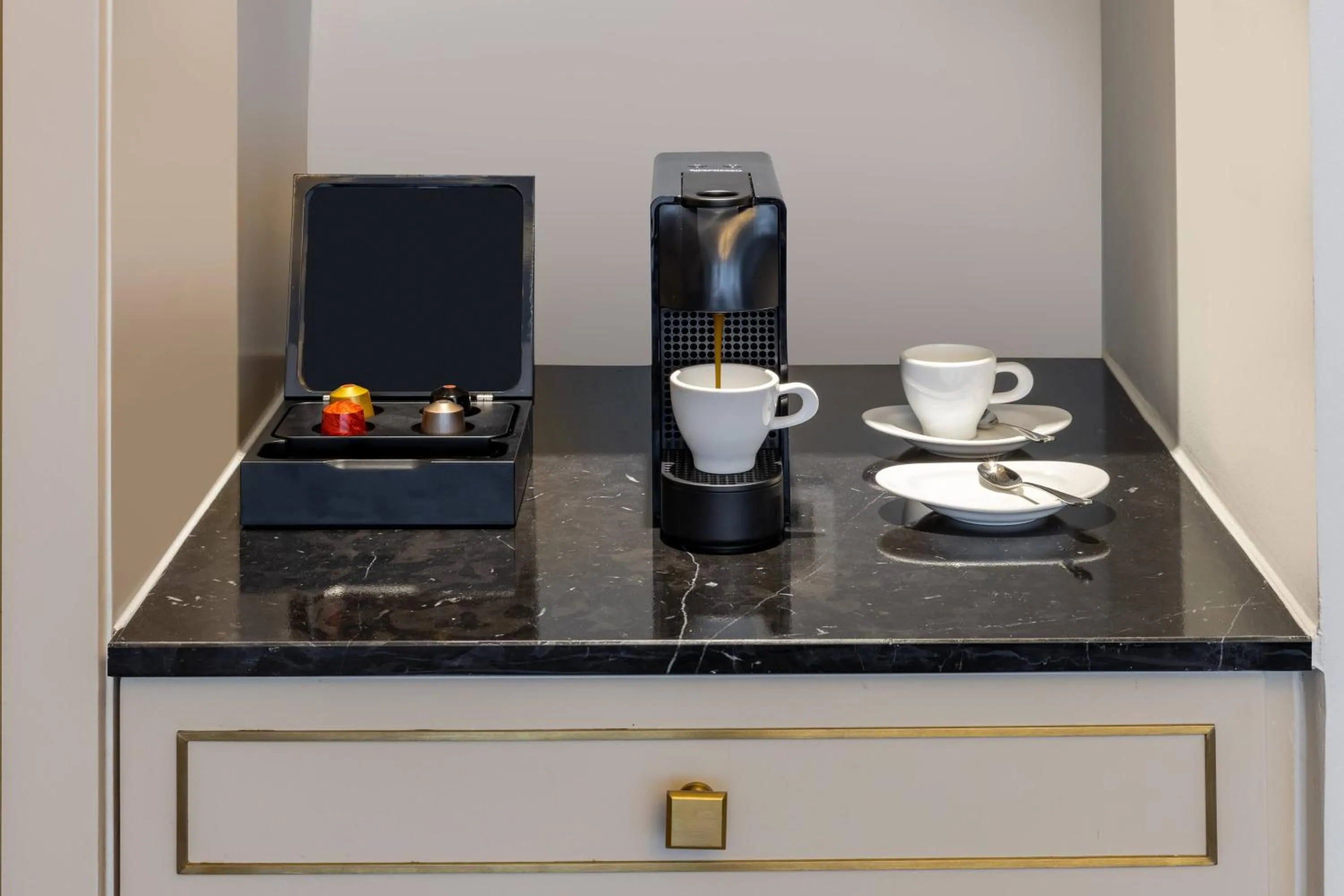 Coffee/tea facilities in Meliá Vinpearl Thanh Hoa