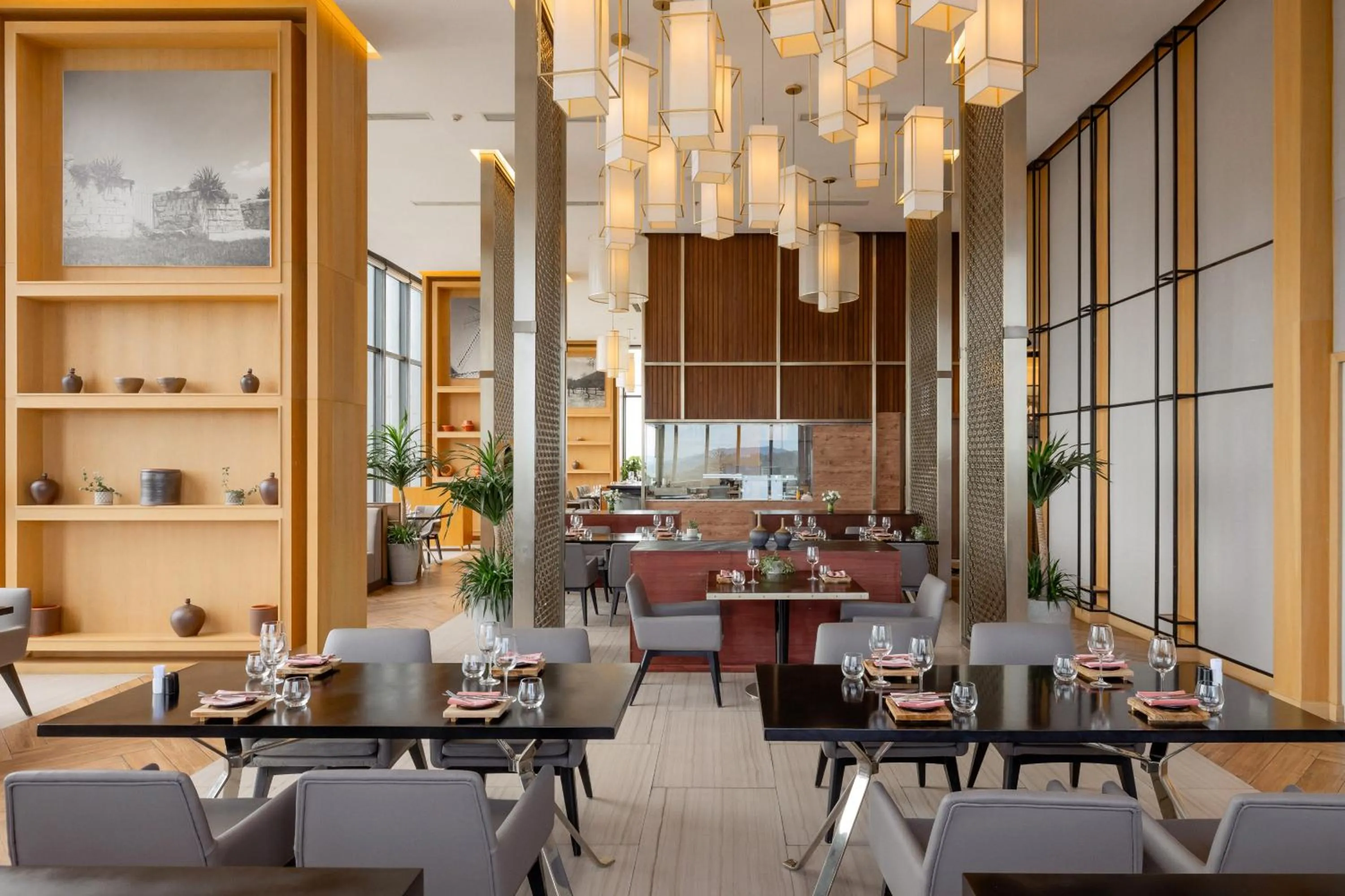 Food and drinks in Meliá Vinpearl Thanh Hoa