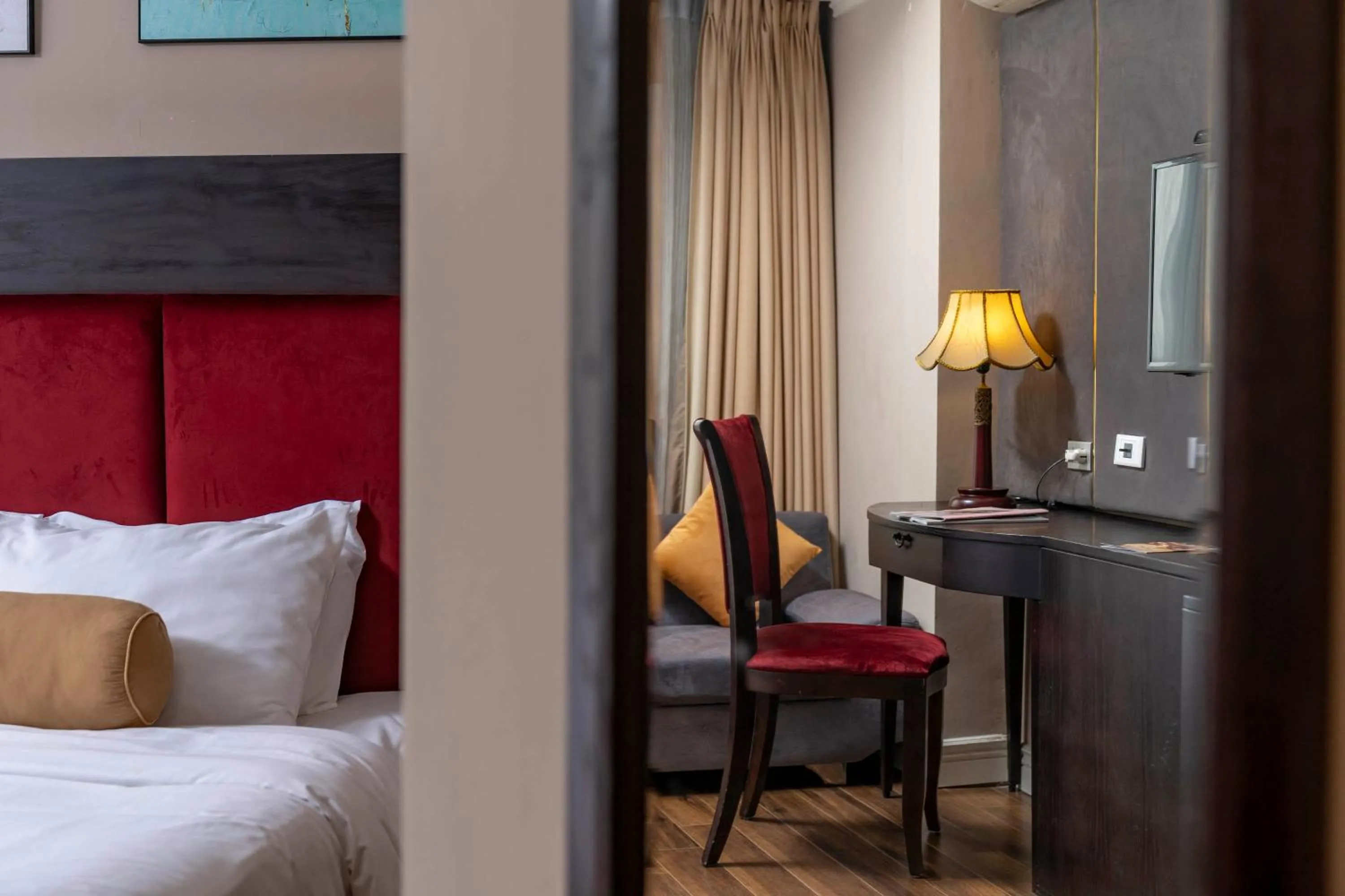 hair dresser in Beryl Charm Hotel and Spa