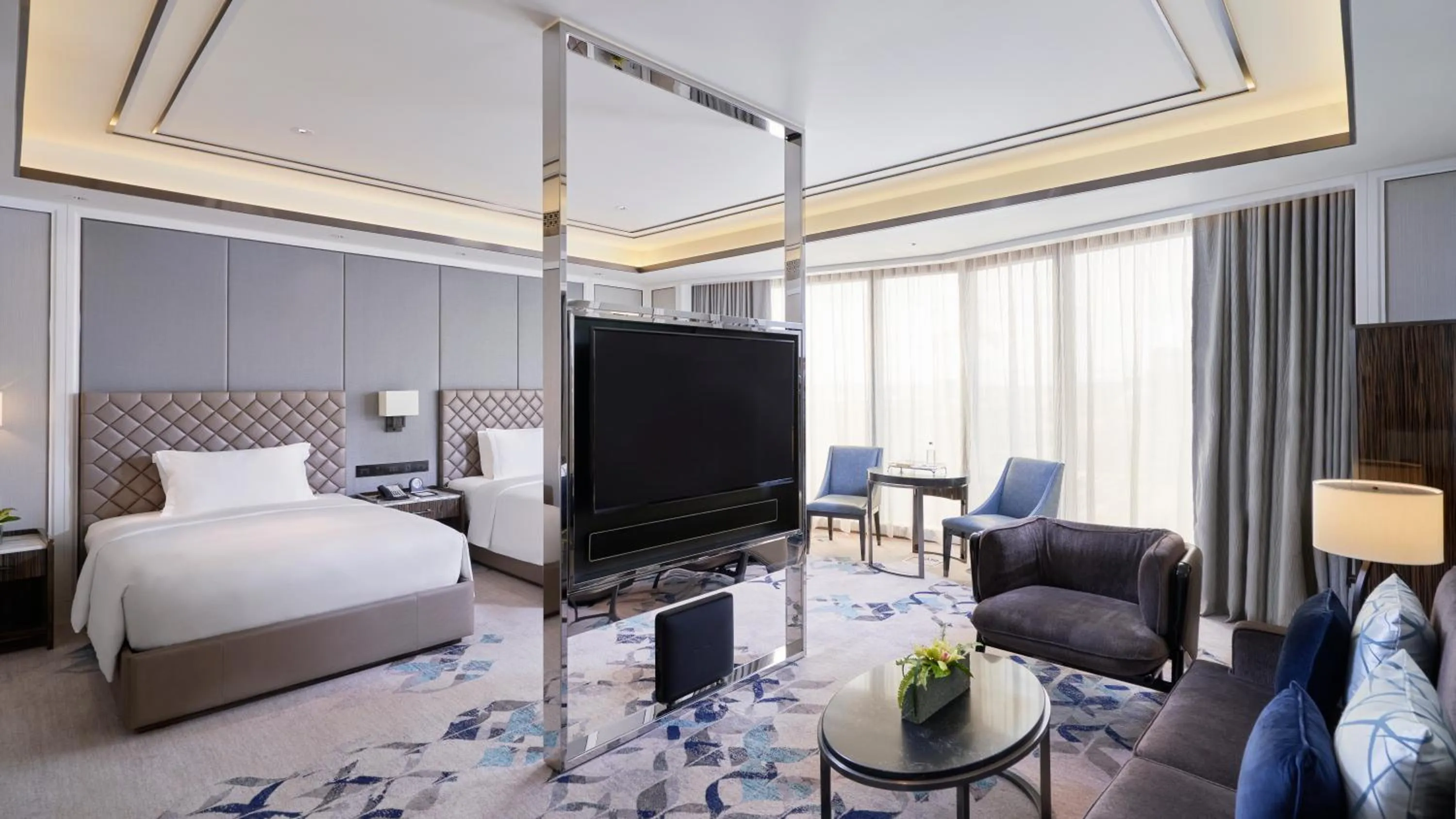 Bed in Hotel Okura Manila at Newport World Resorts