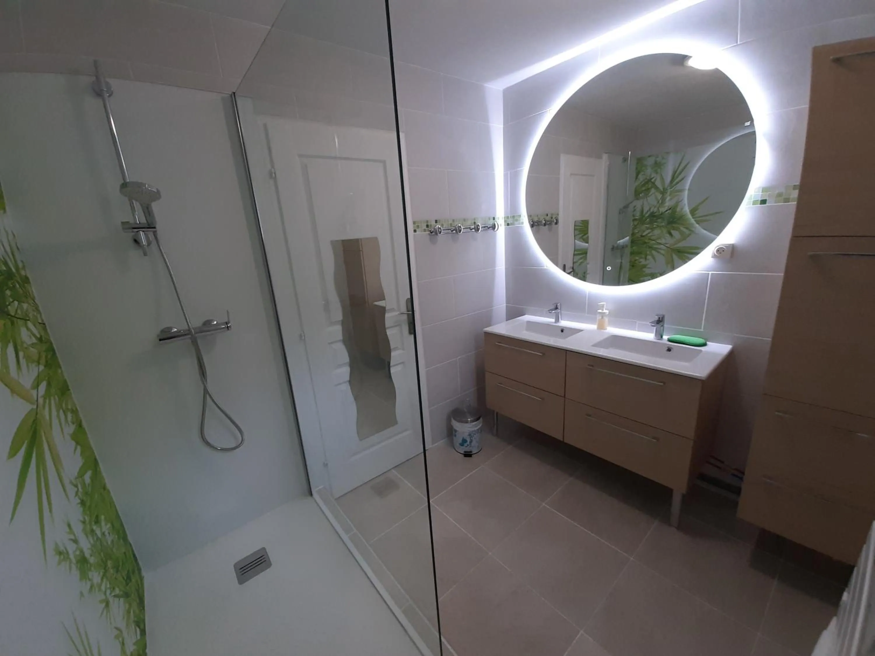 Escales dans les dunes