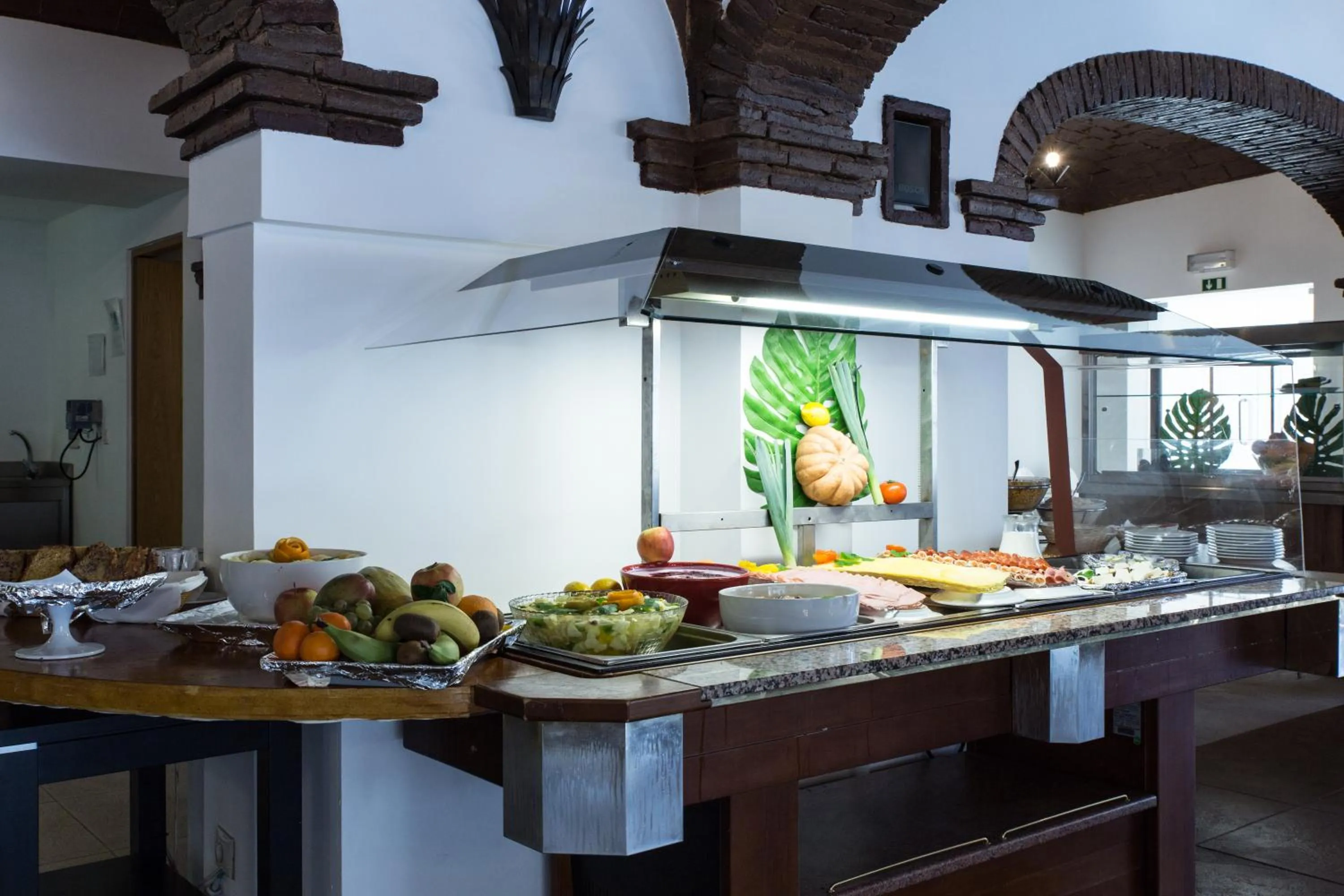 Buffet breakfast in Hotel Quarteirasol