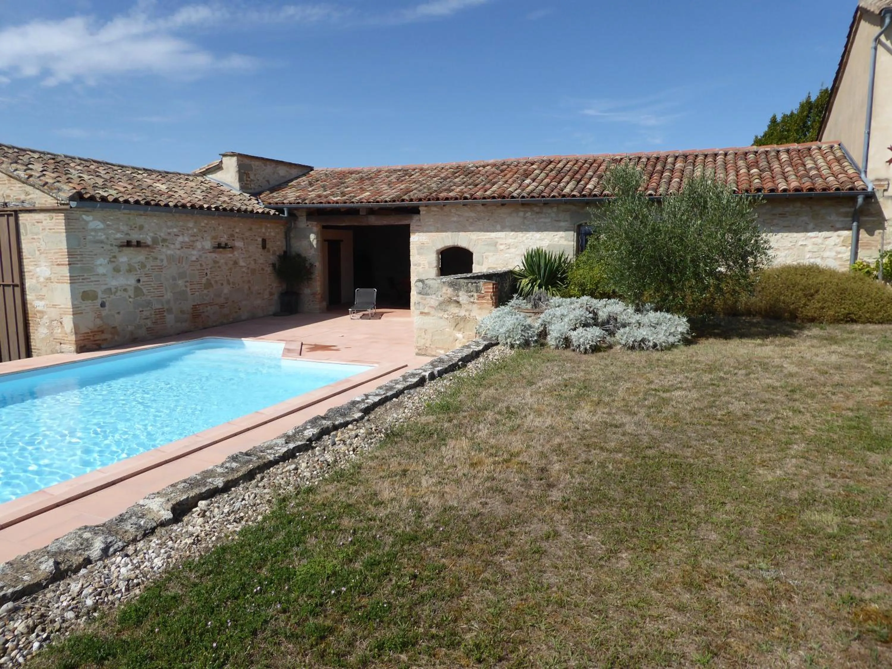 Swimming pool in Bellegarde