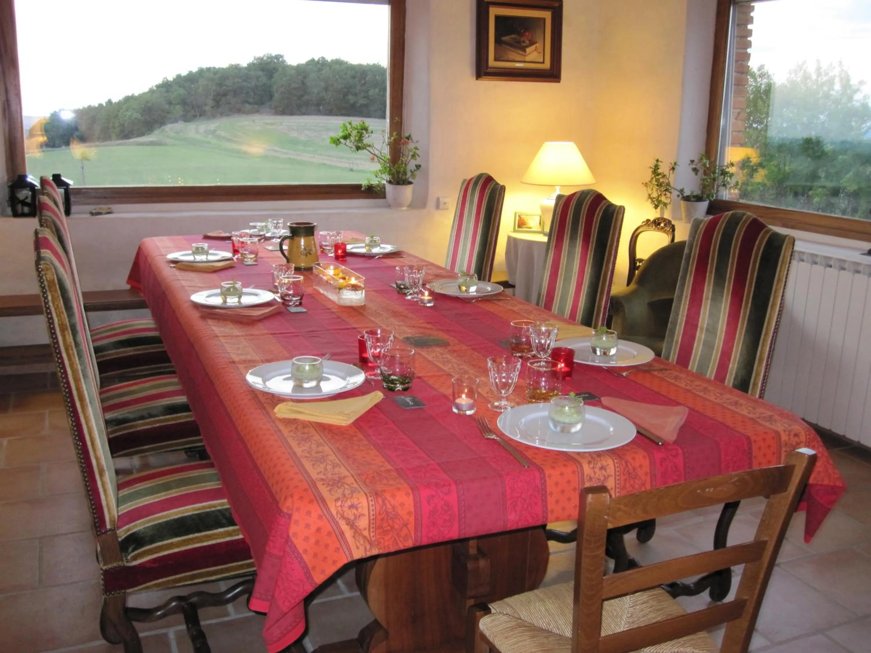 Restaurant/places to eat in Bellegarde