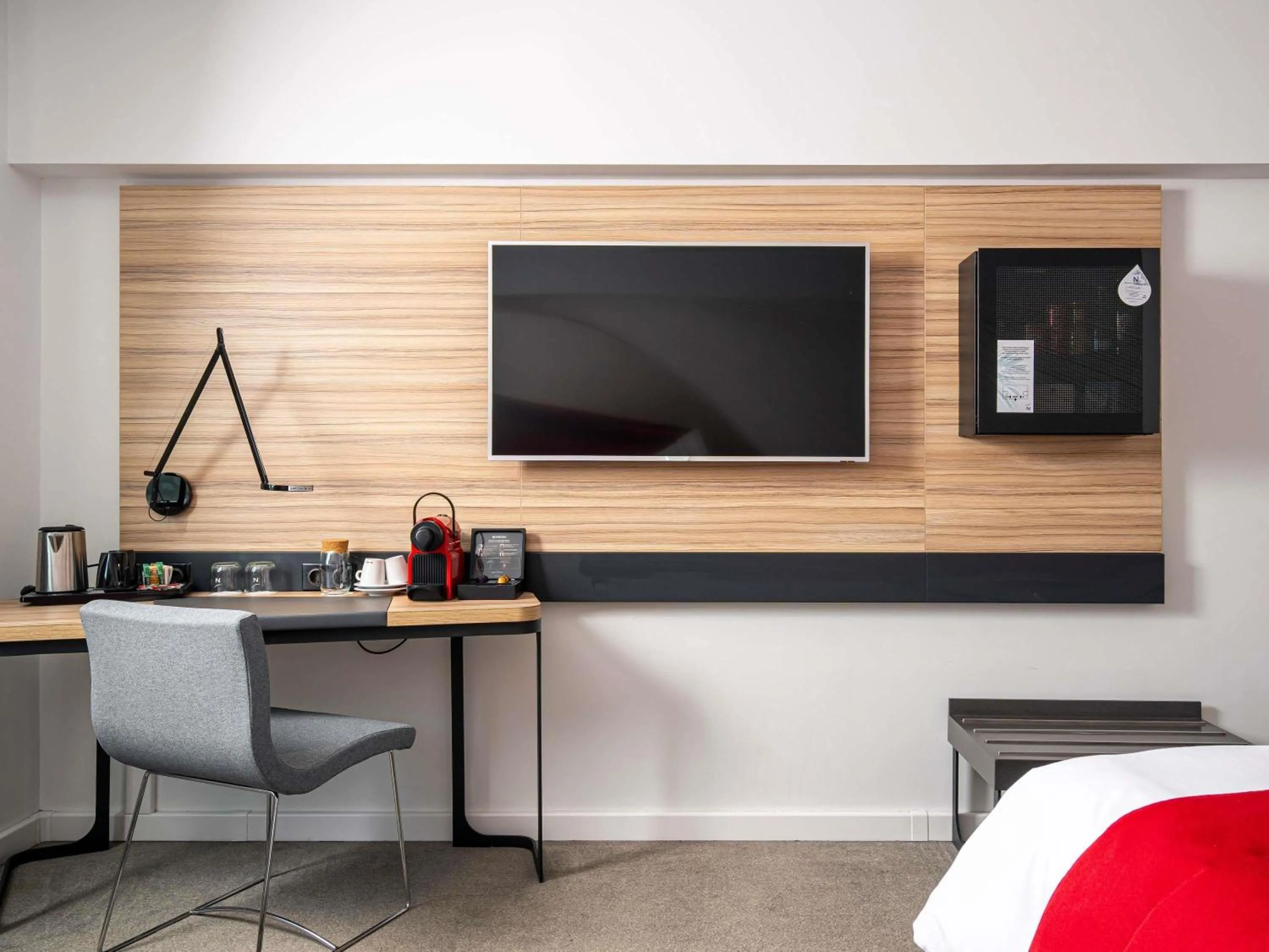 Bedroom, Bed in Novotel Bucharest City Centre