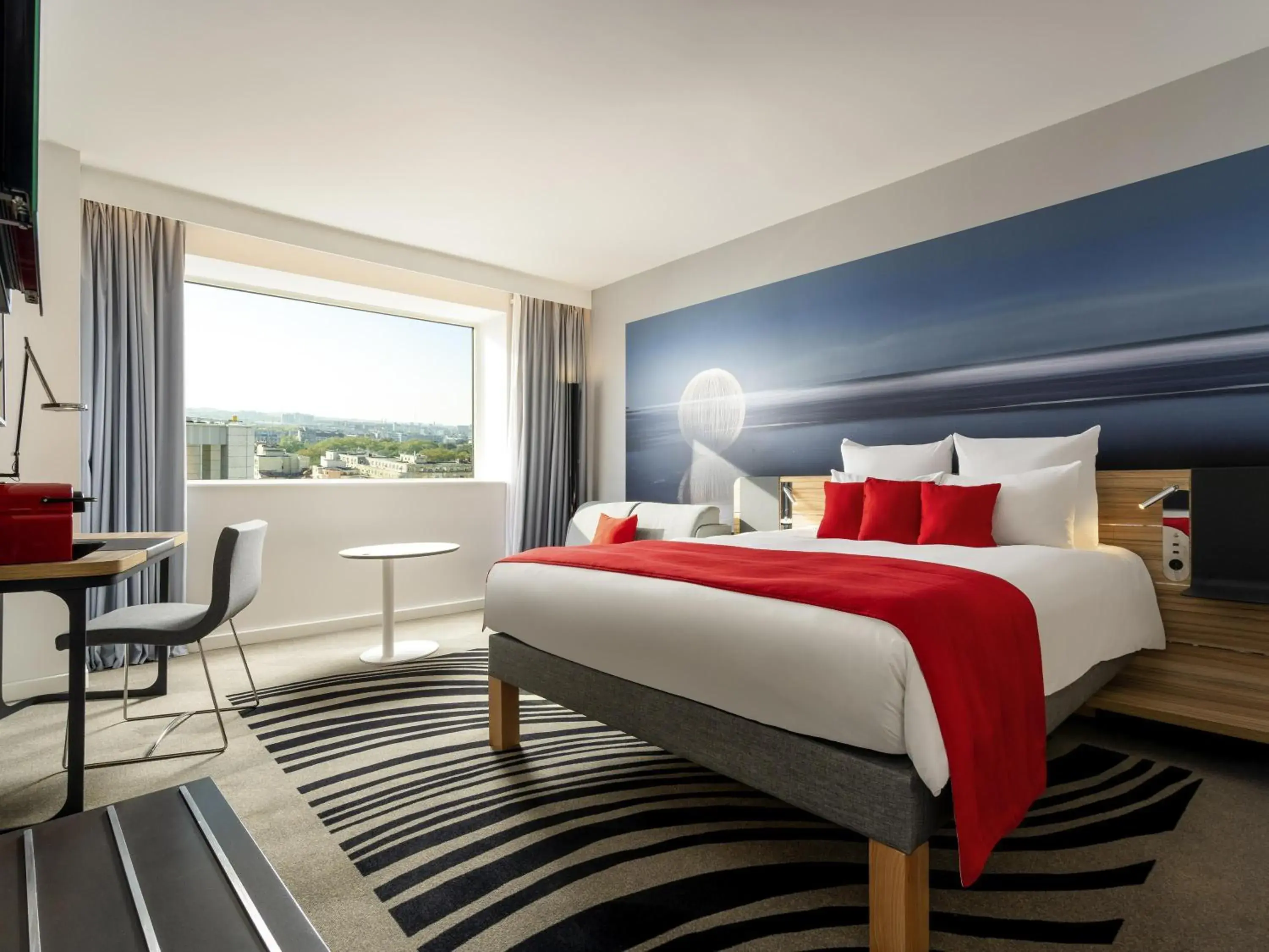 Executive Double Room with Sofa Bed in Novotel Bucharest City Centre Executive Double Room with Sofa Bed in Novotel Bucharest City Centre