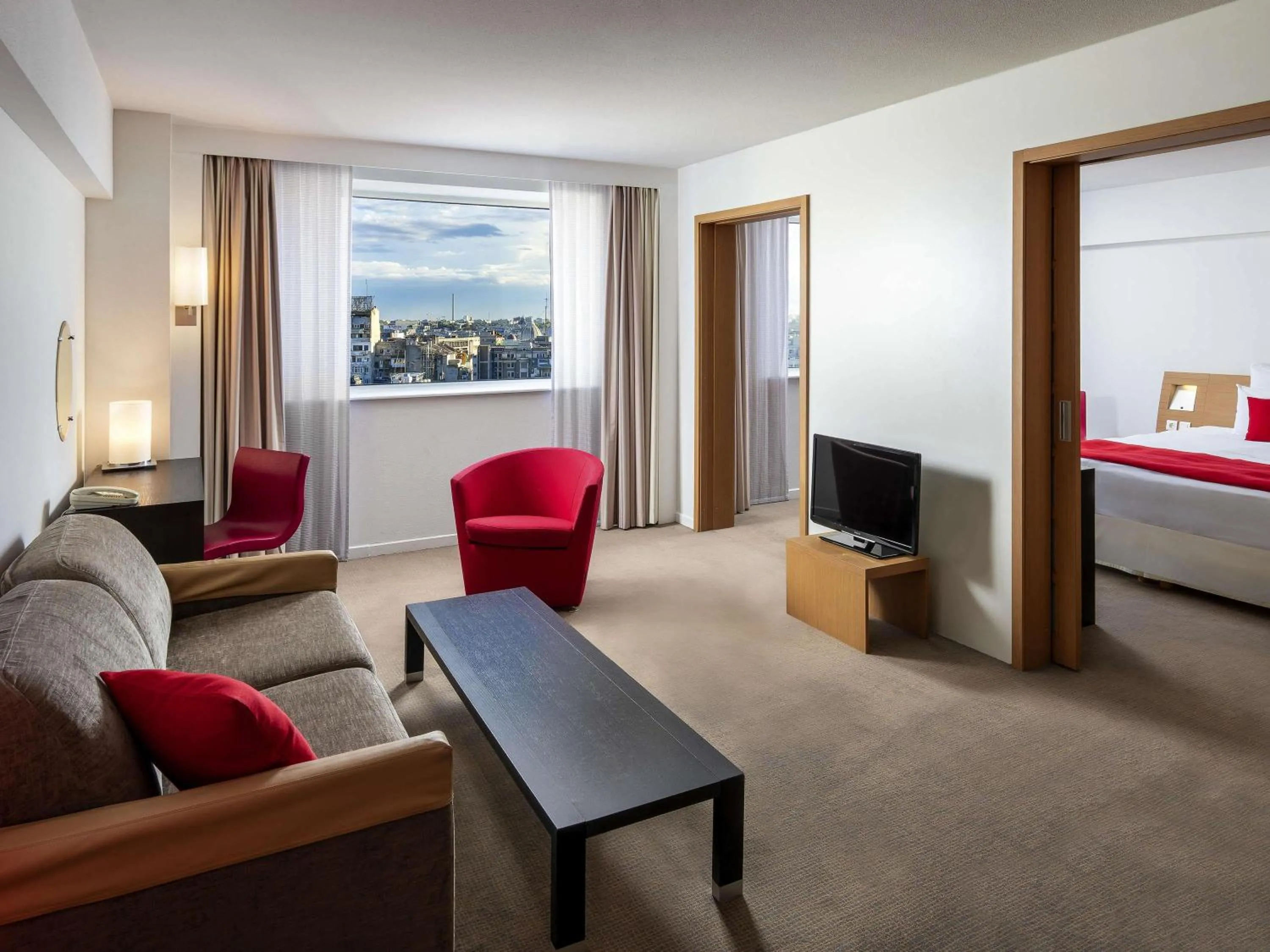 Bedroom, Bed in Novotel Bucharest City Centre