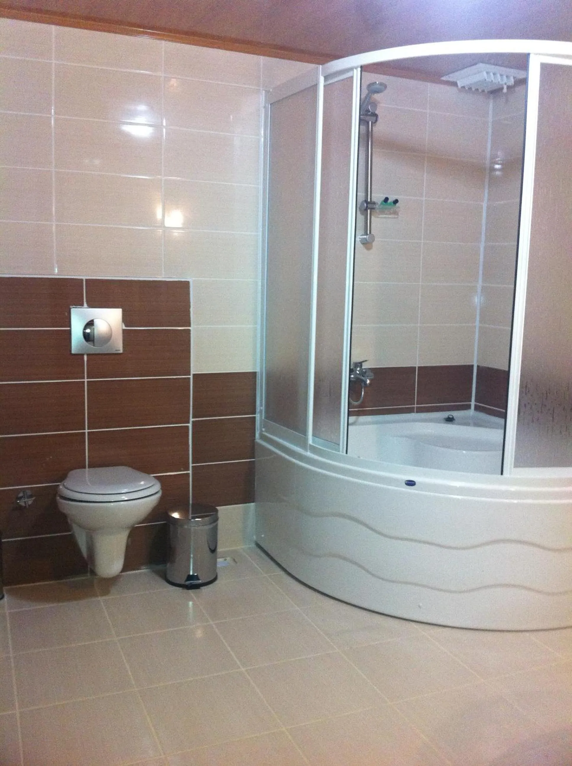 Bathroom in TJ's Hotel