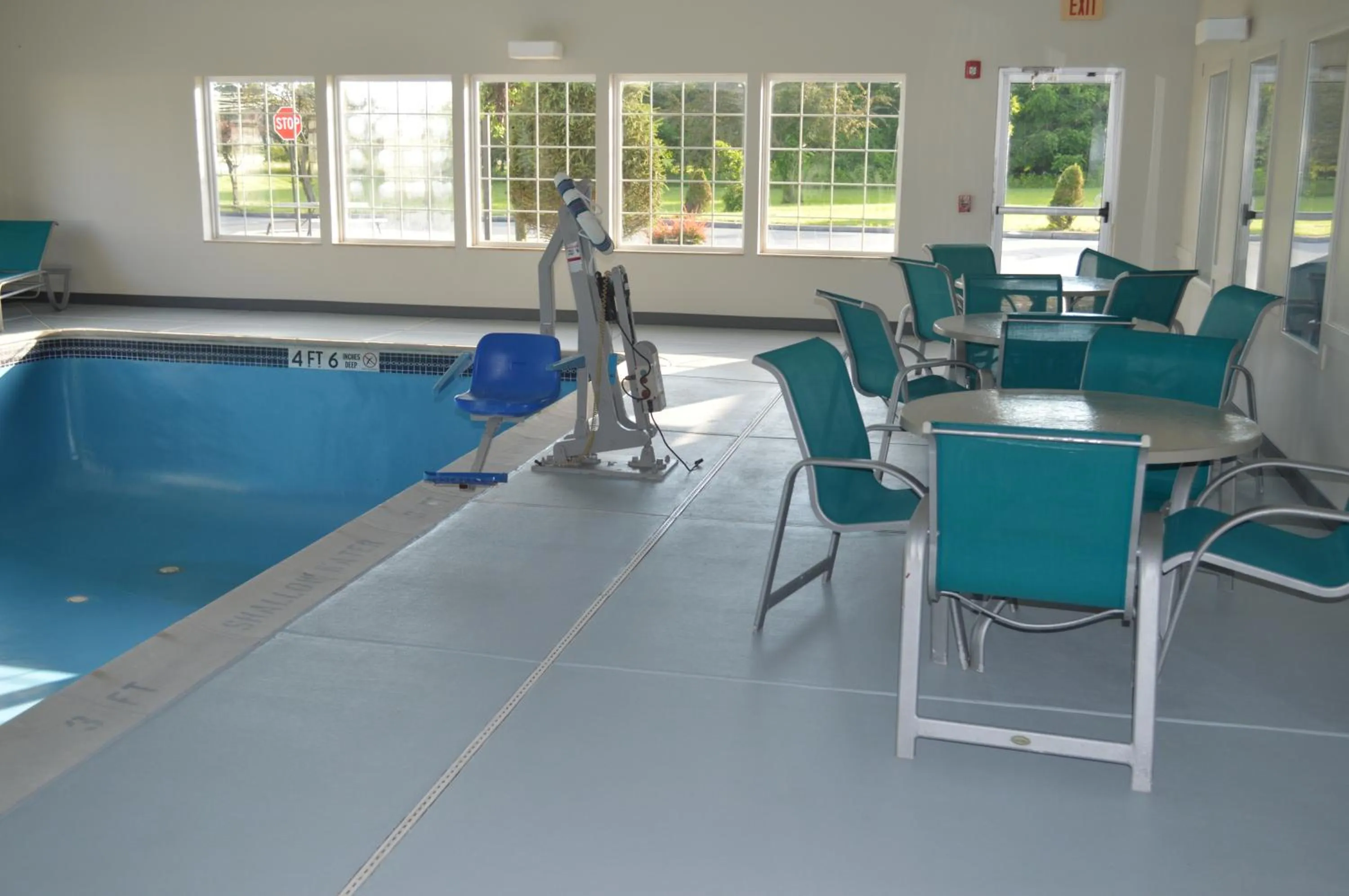 Pool view in Comfort Inn & Suites Harrisburg-Hershey North